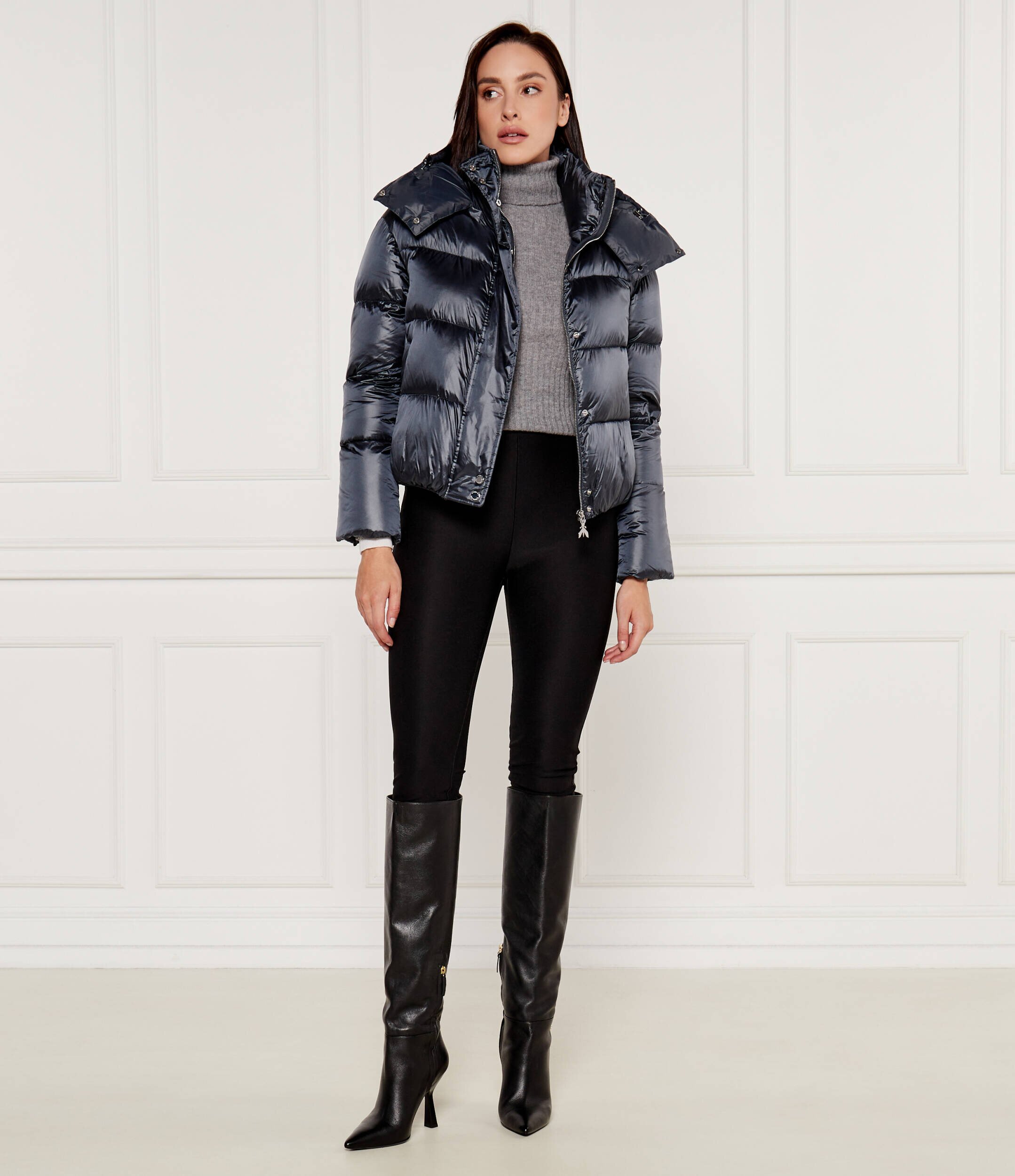 Patrizia Pepe De puf geacă | Cropped Fit