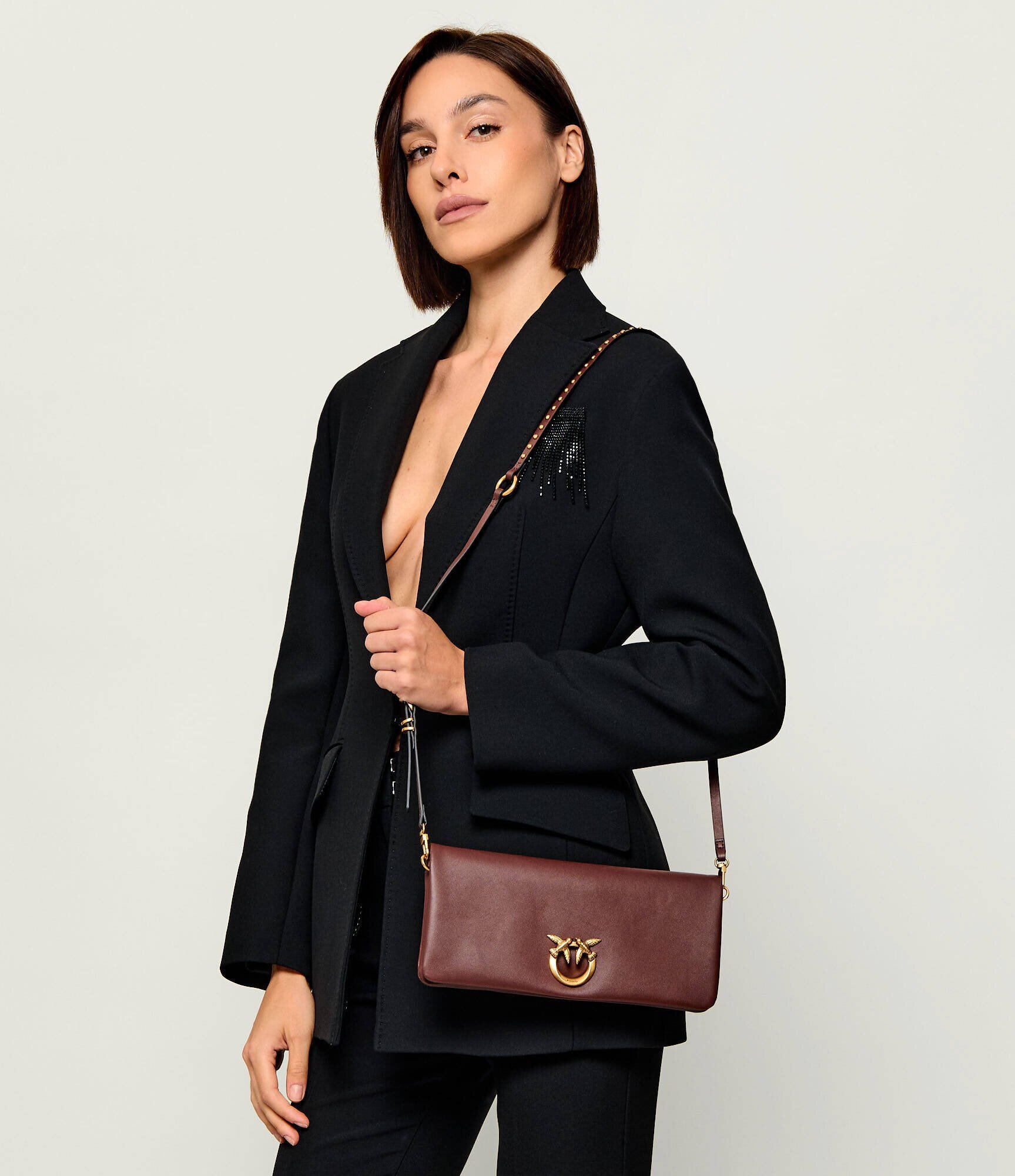 Pinko De piele geantă poștaș/poșetă plic Click Soft Horizontal Classic