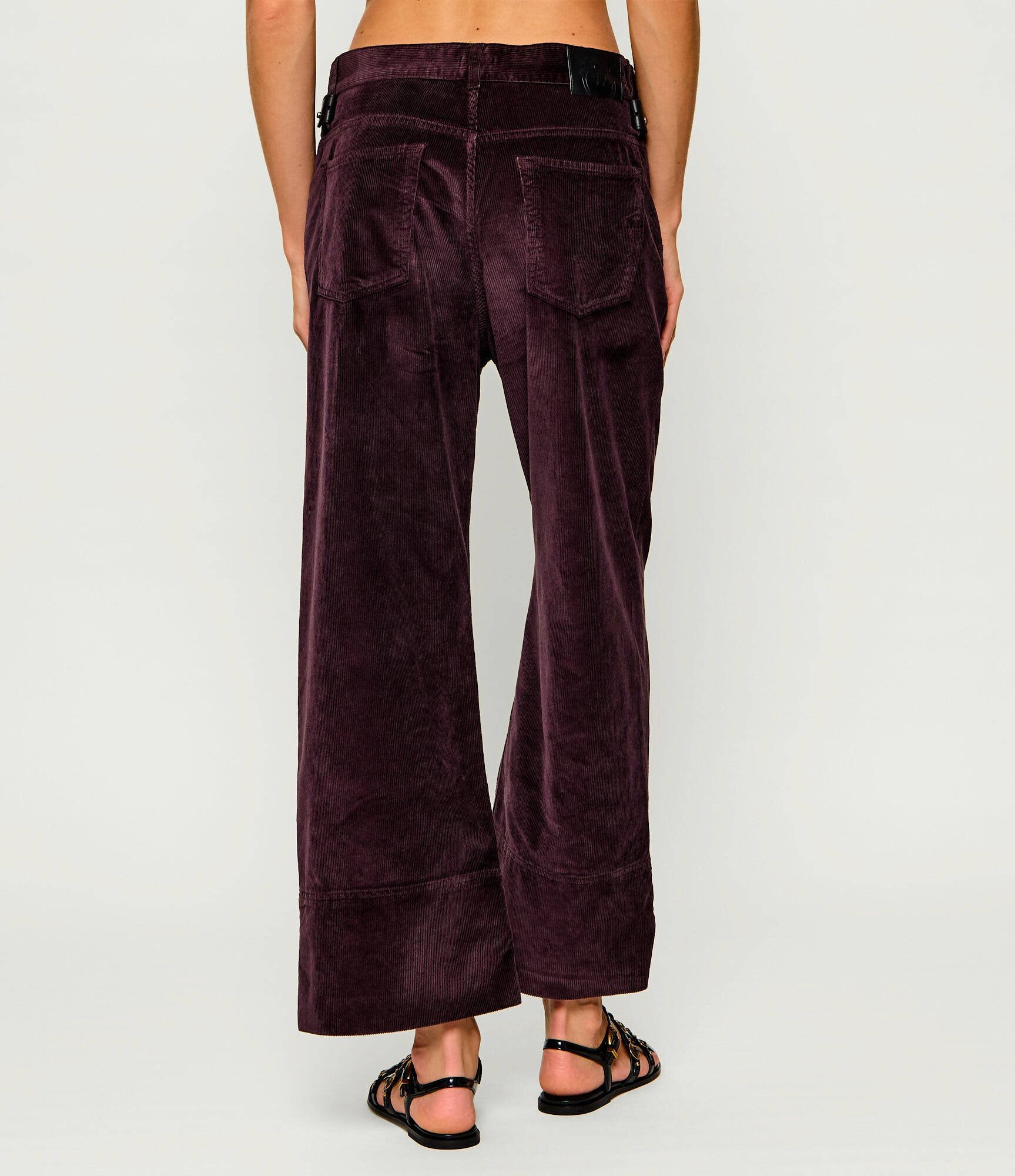 Pinko Pantaloni Cyntia | Relaxed fit | catifea reiată