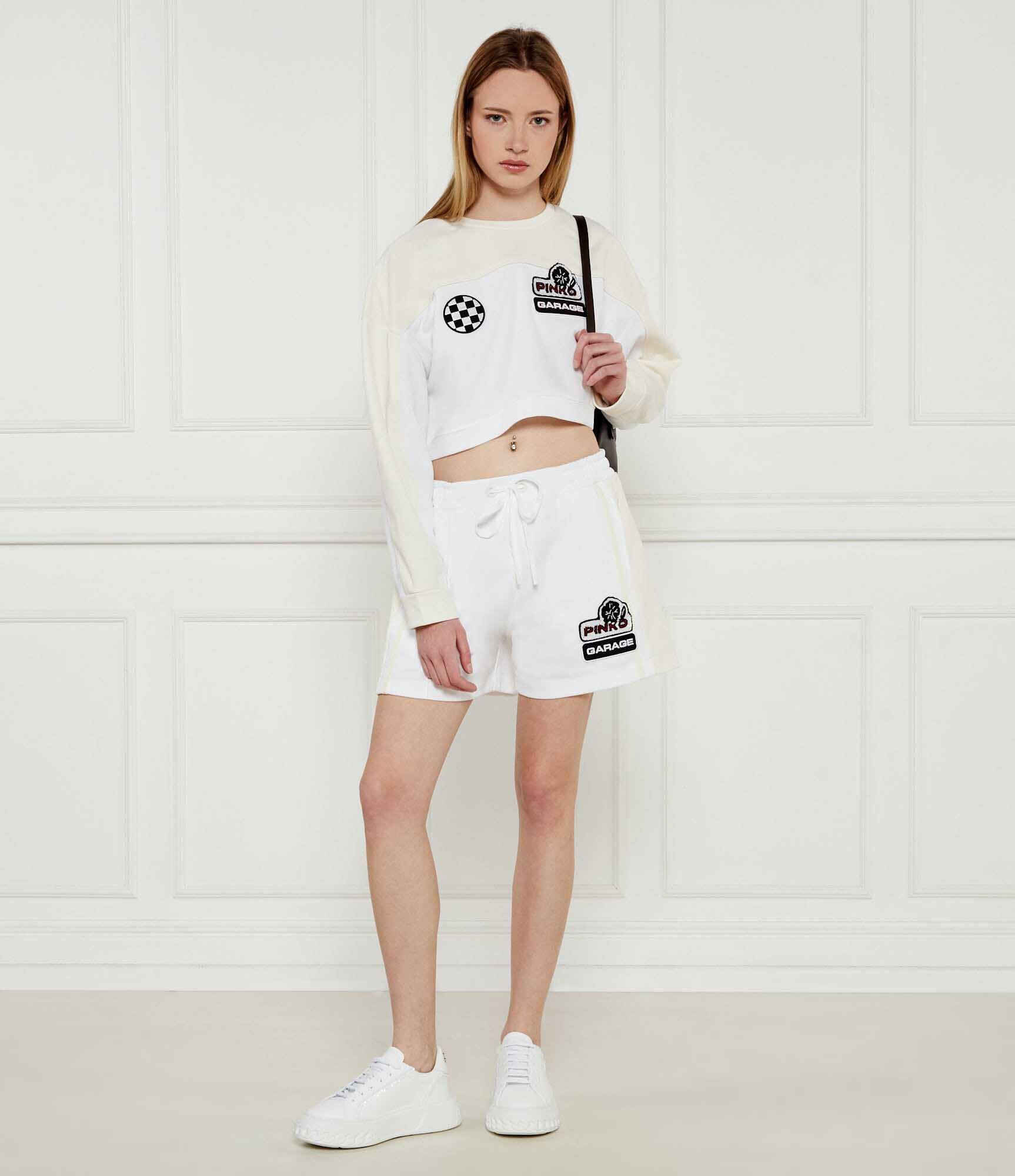 Pinko Pantaloni scurți Max | regular fit
