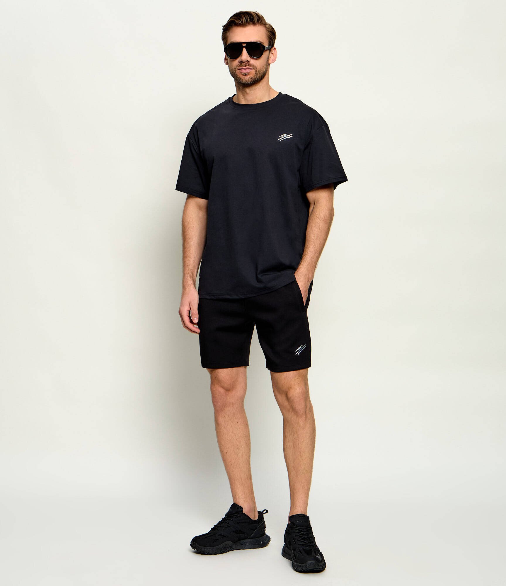 Plein Sport Pantaloni scurți Chrome Scratch | Slim Fit