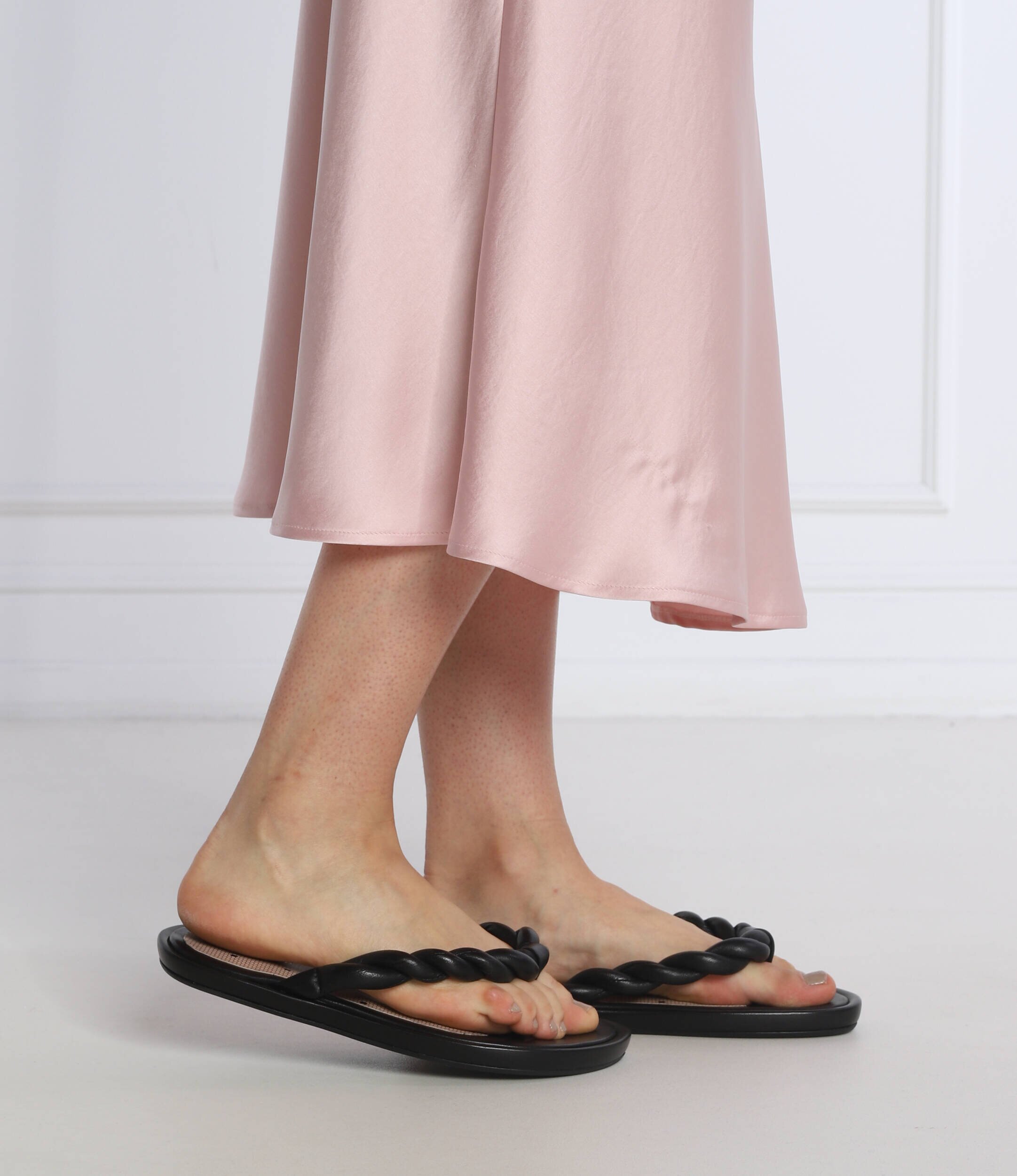 Red Valentino Flip flops cu adaos de piele