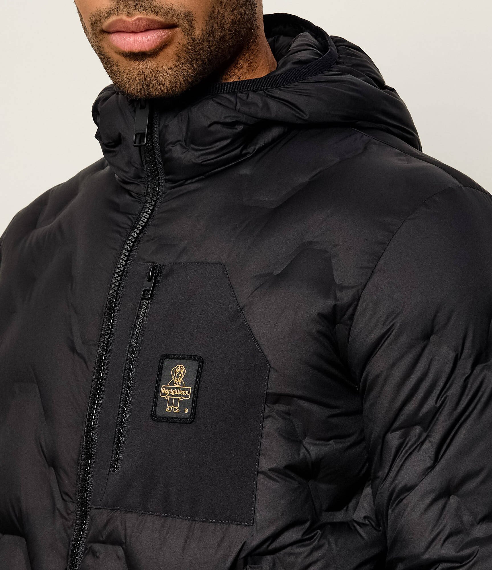 RefrigiWear Geacă de puf Graphite | regular fit