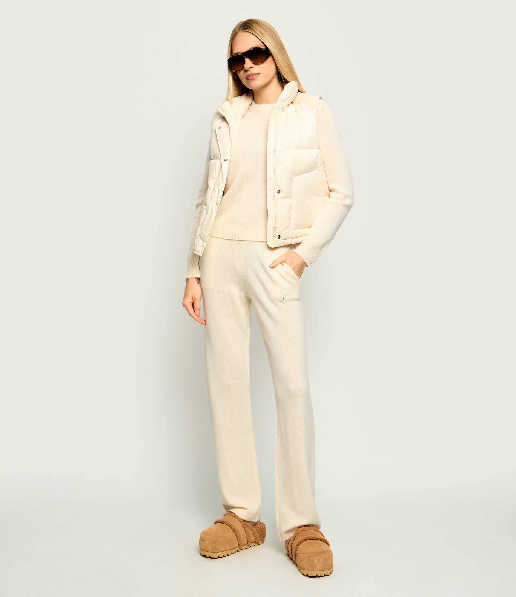 Sporty&Rich De cașmir pantaloni de tricot Ivana | regular fit cu adaos de lână