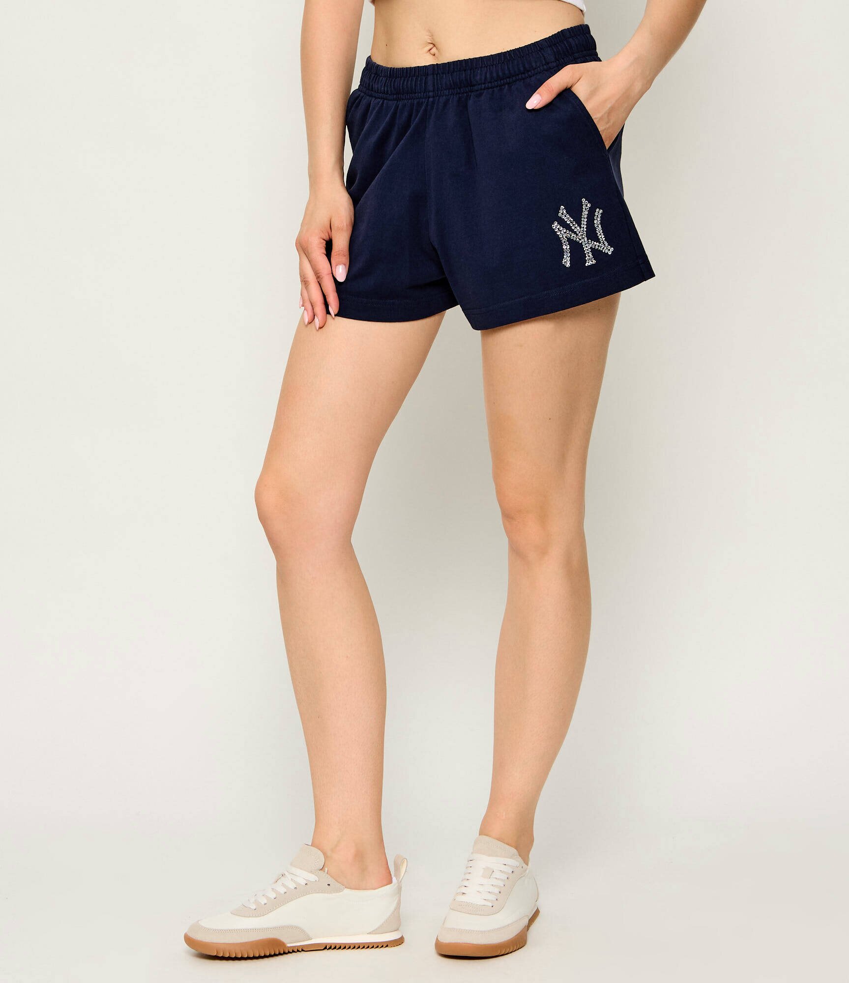 Sporty&Rich Pantaloni scurți Yankees Krystal | regular fit
