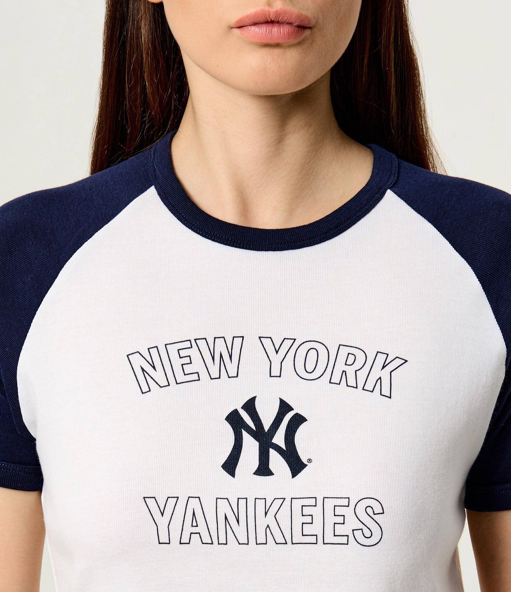 Sporty&Rich Tricou Yankees Arch | Cropped Fit
