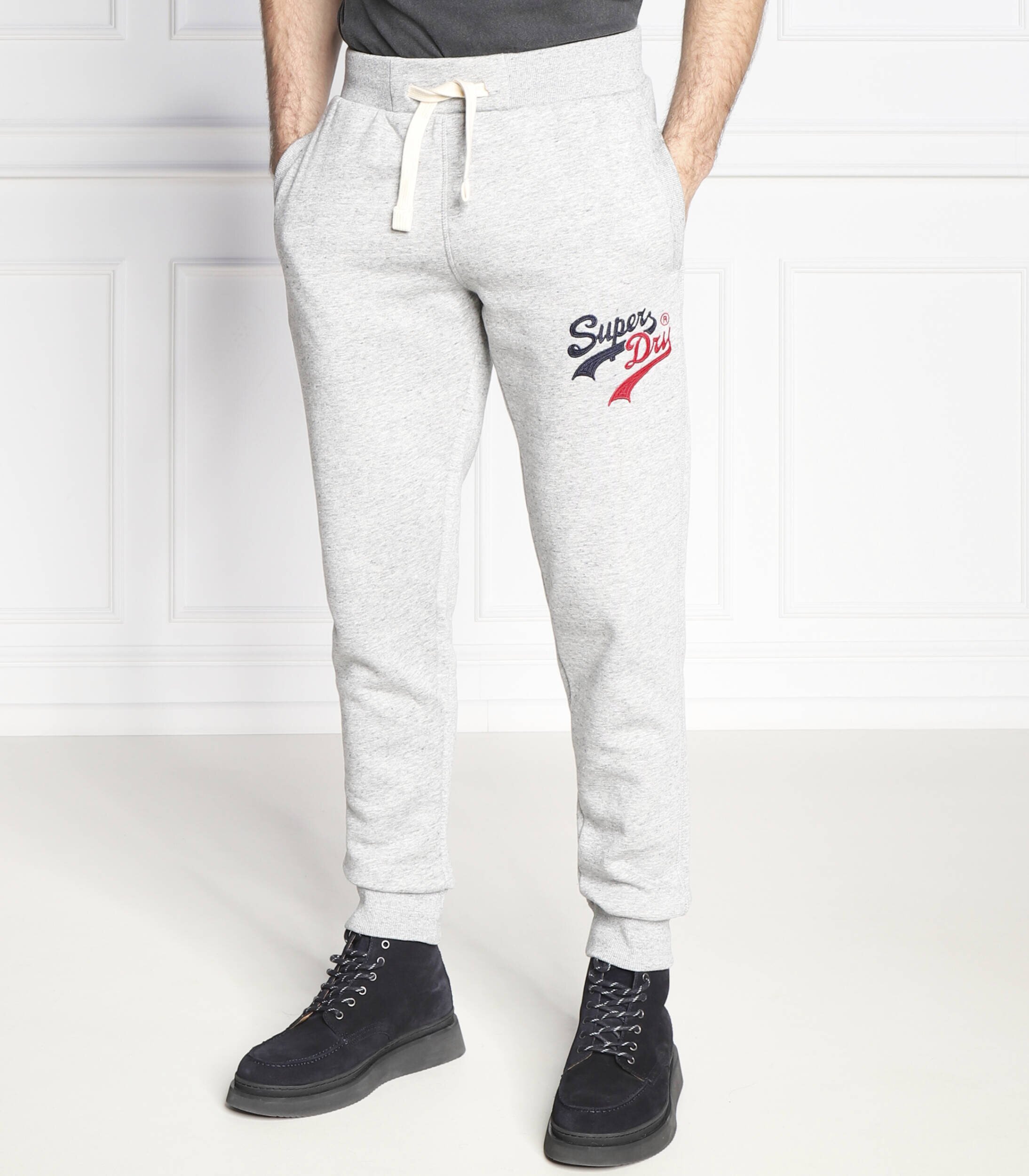 Superdry Pantaloni de trening | Regular Fit