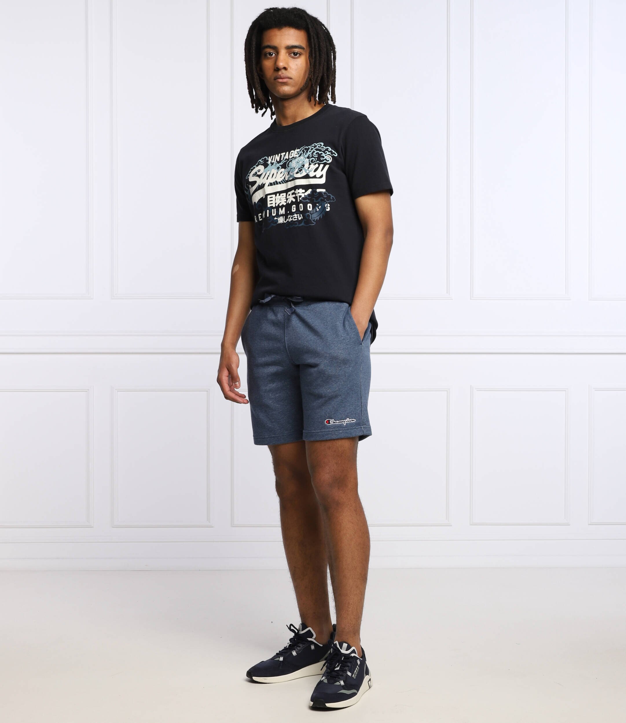 Superdry Tricou | Regular Fit