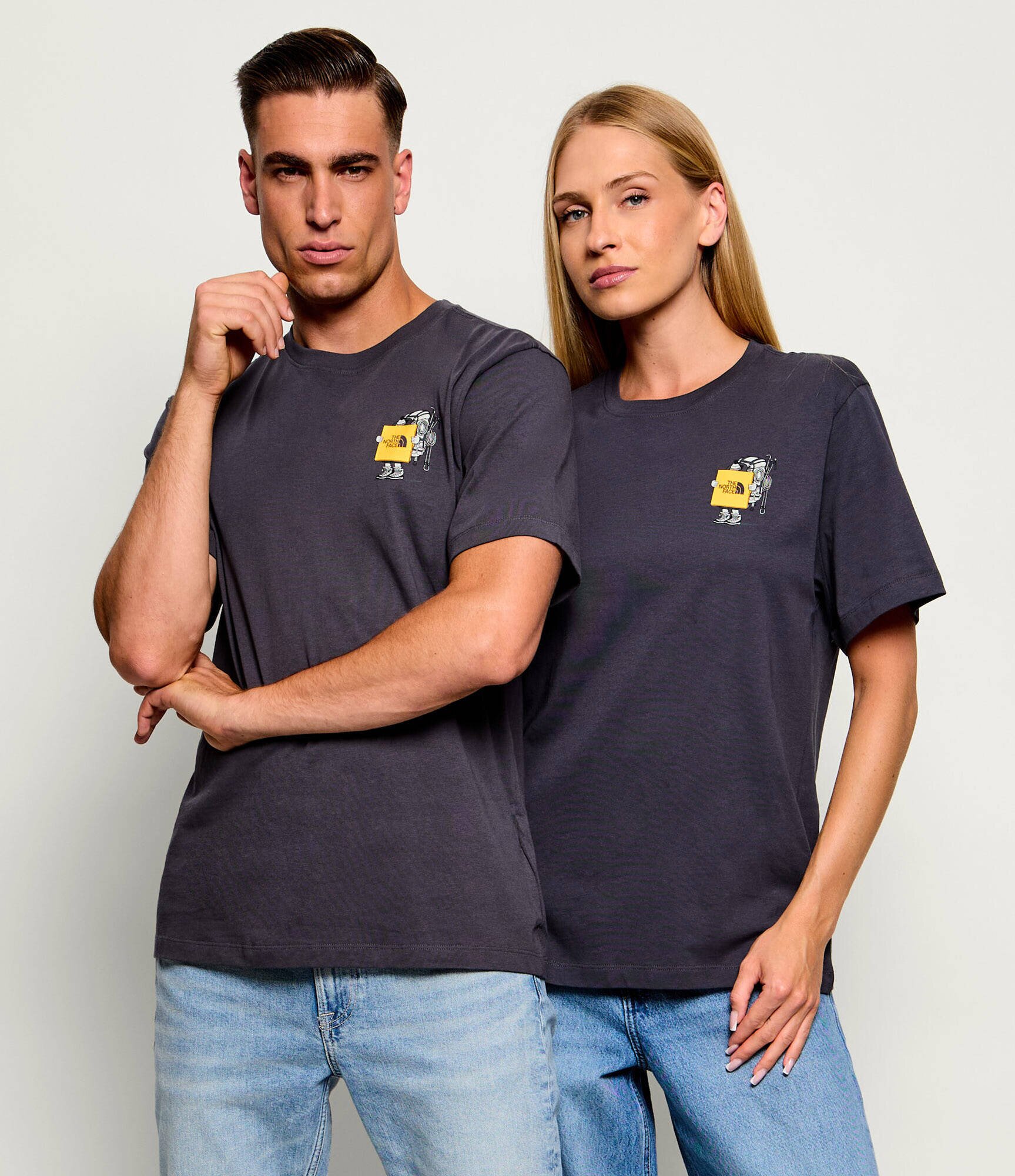 The North Face Tricou Gear Up Get Out | Relaxed fit