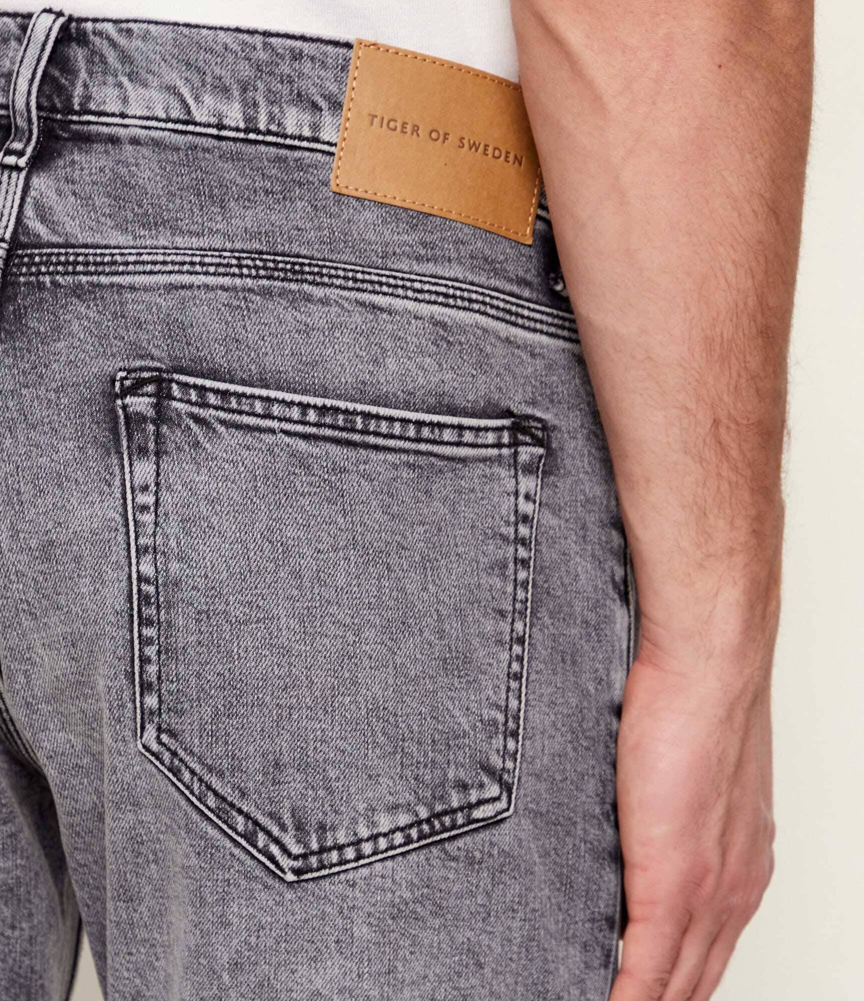 TIGER OF SWEDEN Blugi Pistolero Cast | Slim Fit