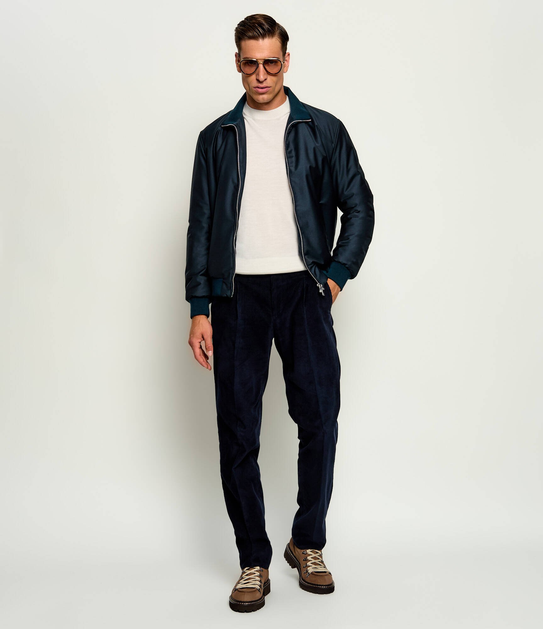Tombolini Pantaloni | Tapered fit | catifea reiată