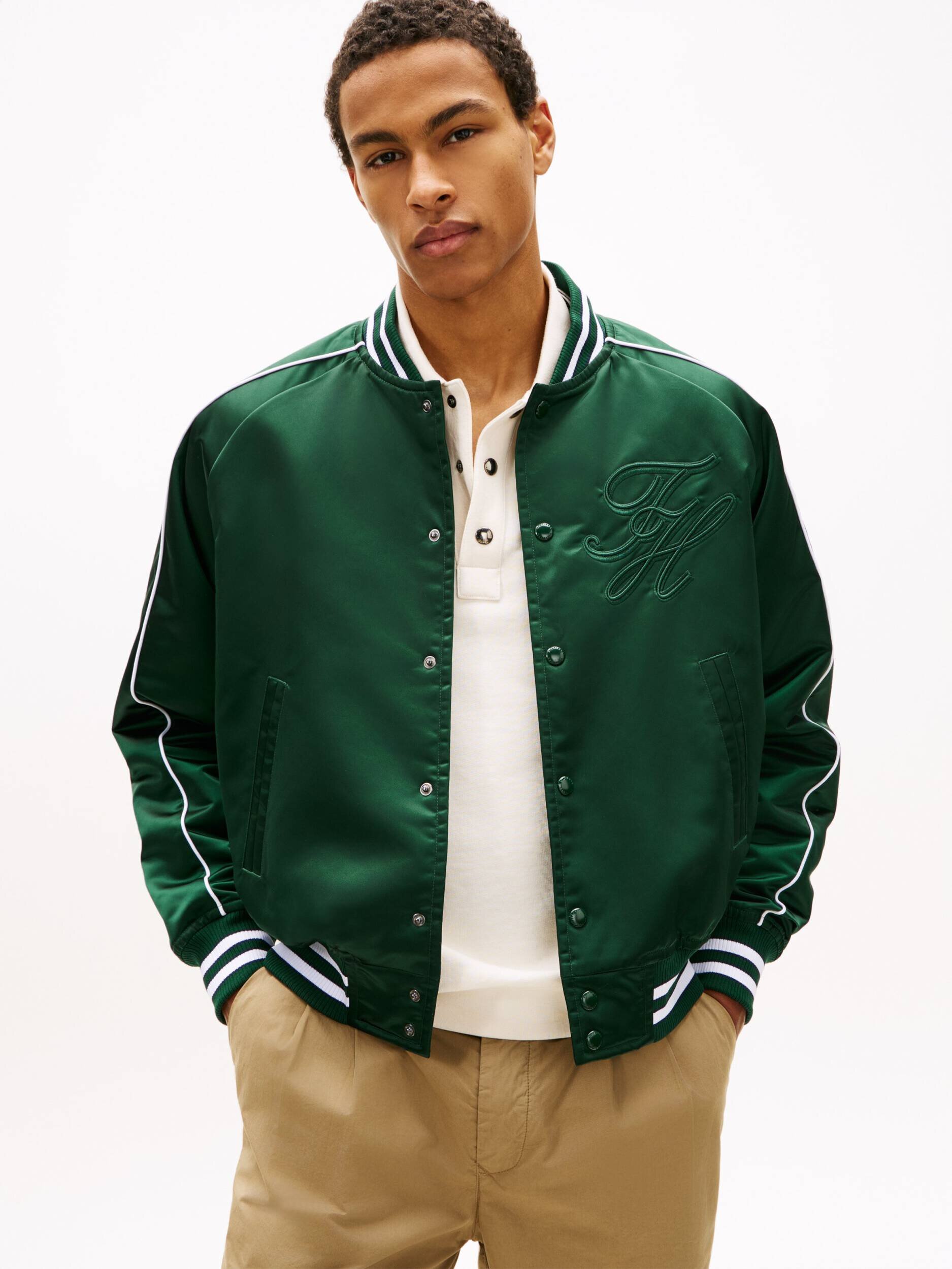 Tommy Hilfiger De satin geacă bomber VARSITY | Loose fit