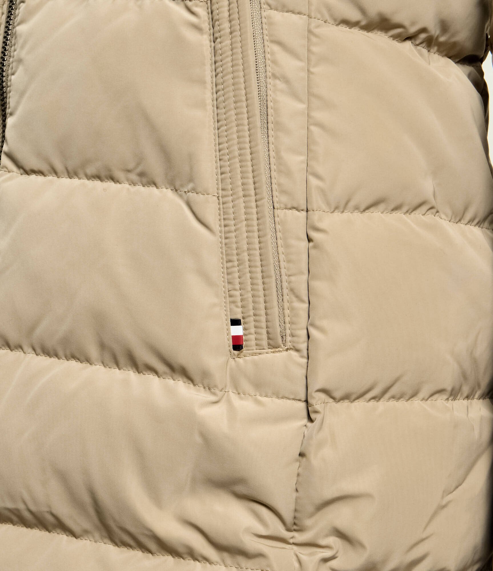Tommy Hilfiger Geacă de puf Tyra | regular fit