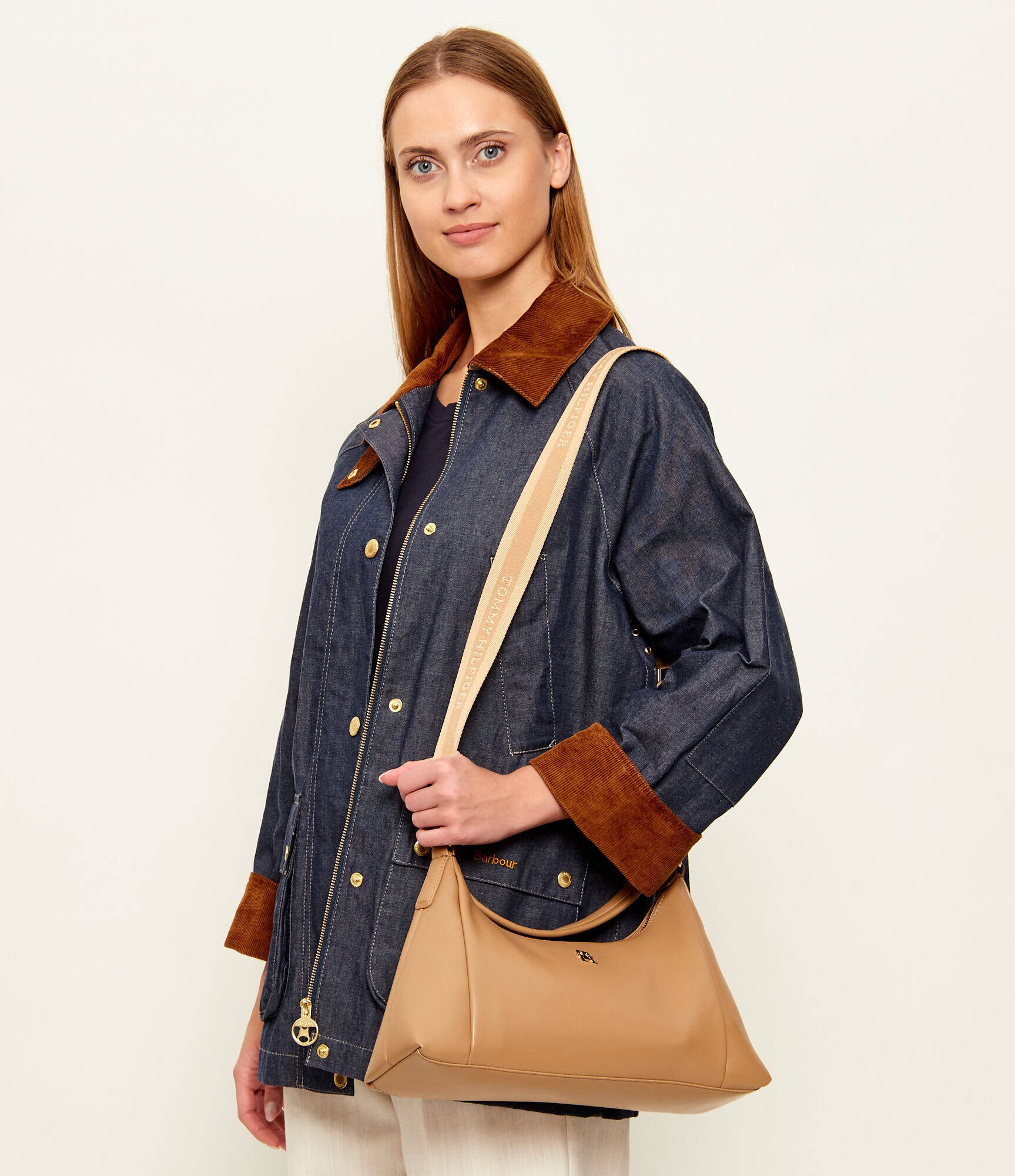 Tommy Hilfiger Geantă pe umăr TH ESSENTIAL