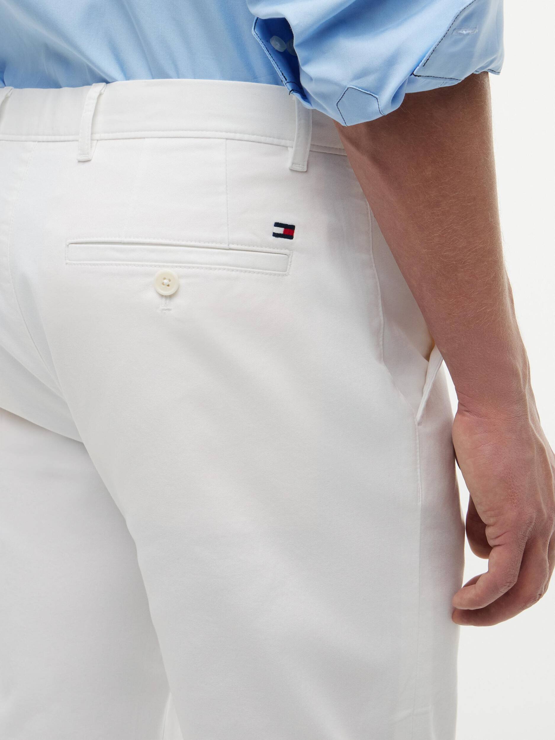 Tommy Hilfiger Pantaloni chino Denton TH x F.C. Liverpool | Straight fit