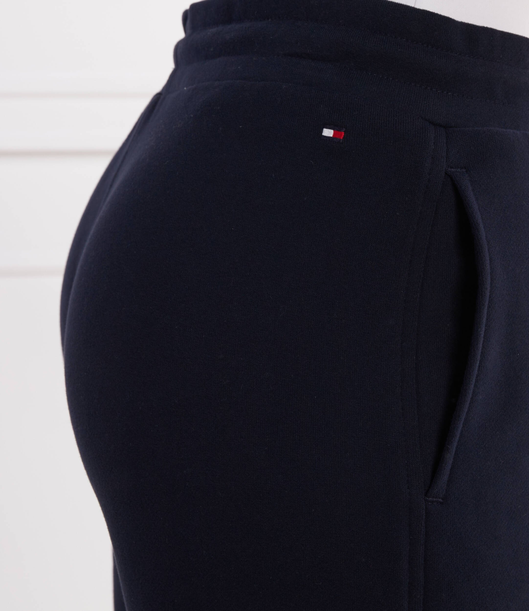 Tommy Hilfiger Pantaloni de trening REG MONOTYPE FLOCK | Regular Fit