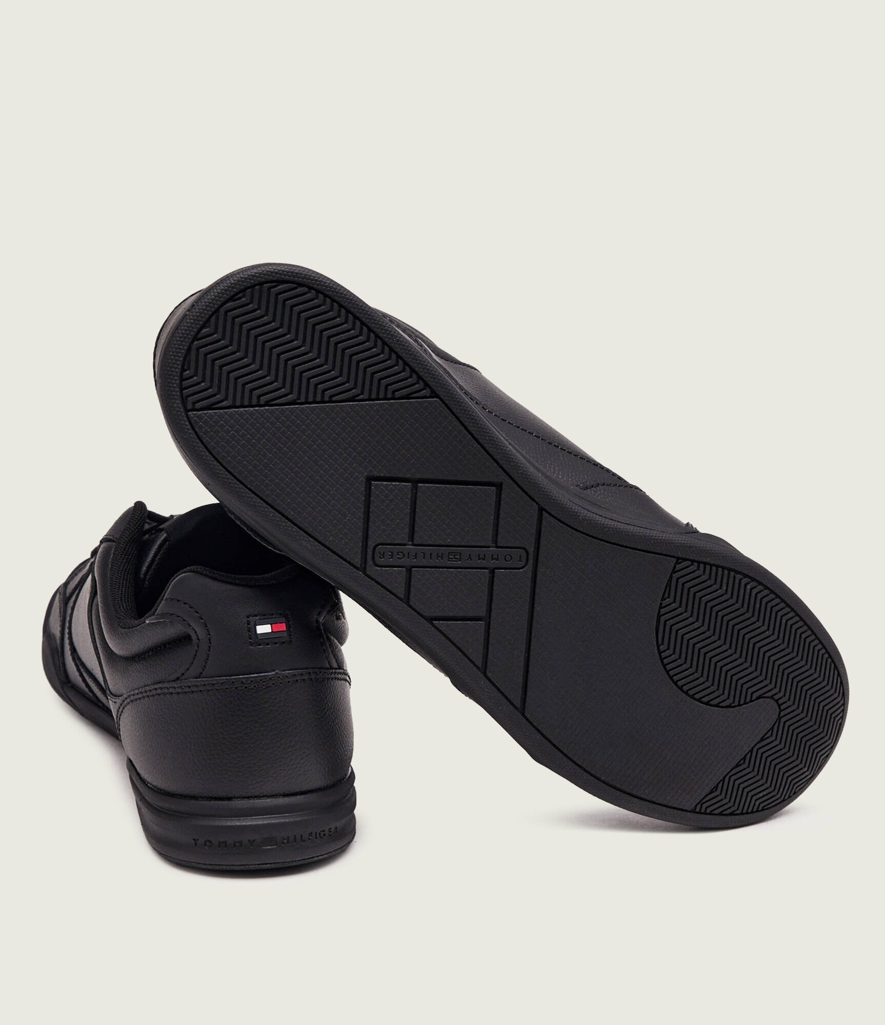 Tommy Hilfiger Teniși din piele
