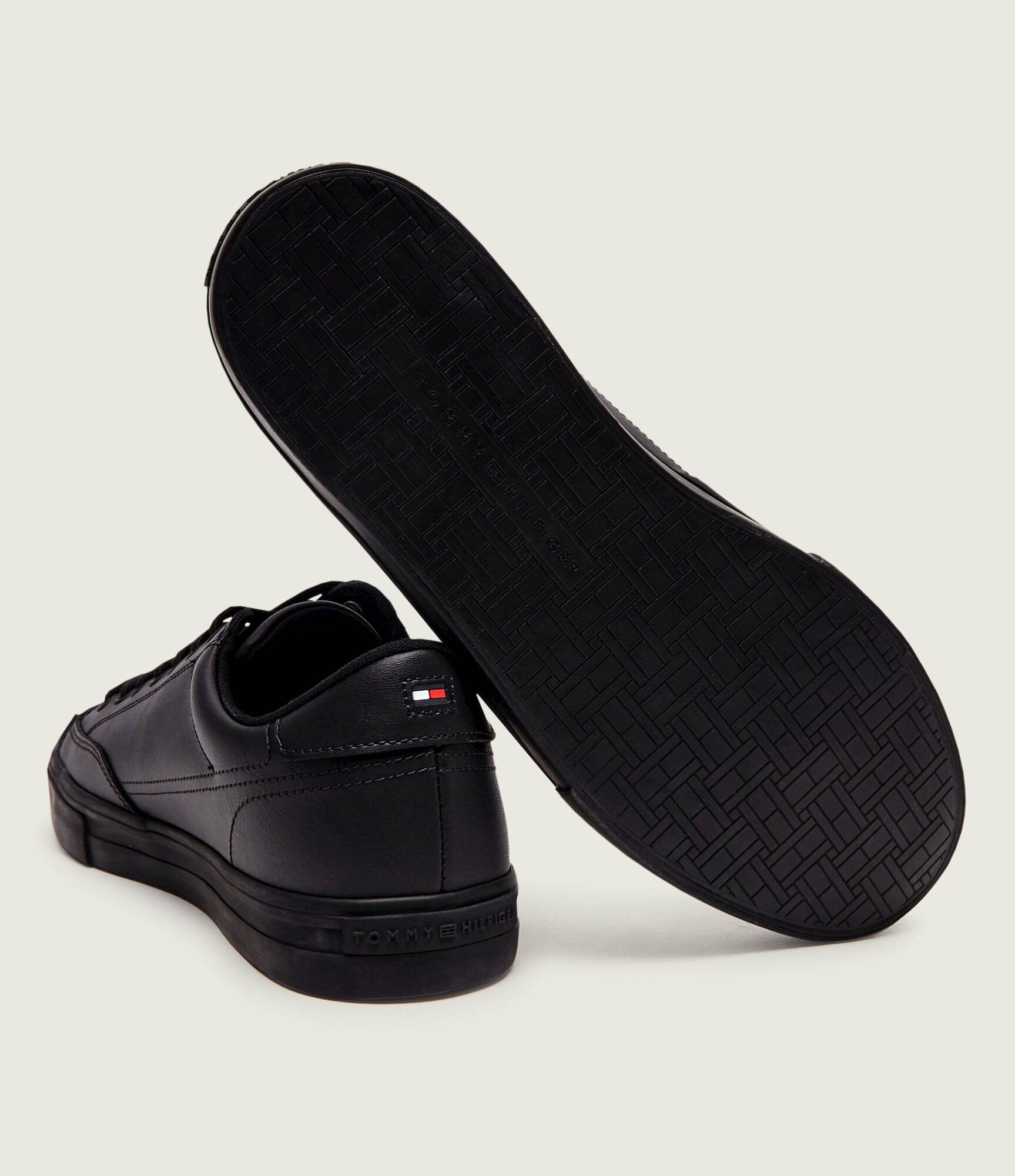 Tommy Hilfiger Teniși din piele