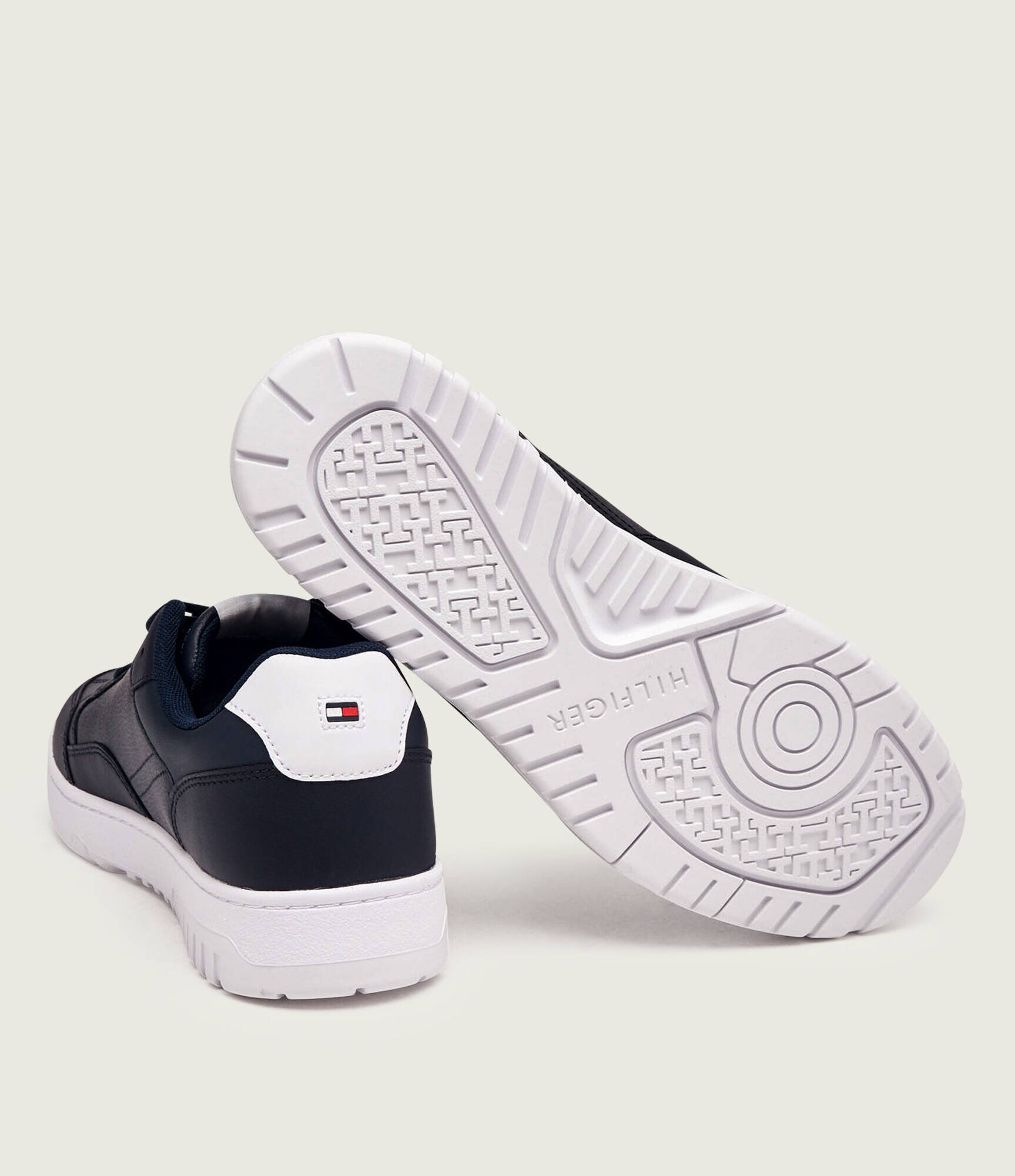 Tommy Hilfiger Teniși din piele Basket Corporate
