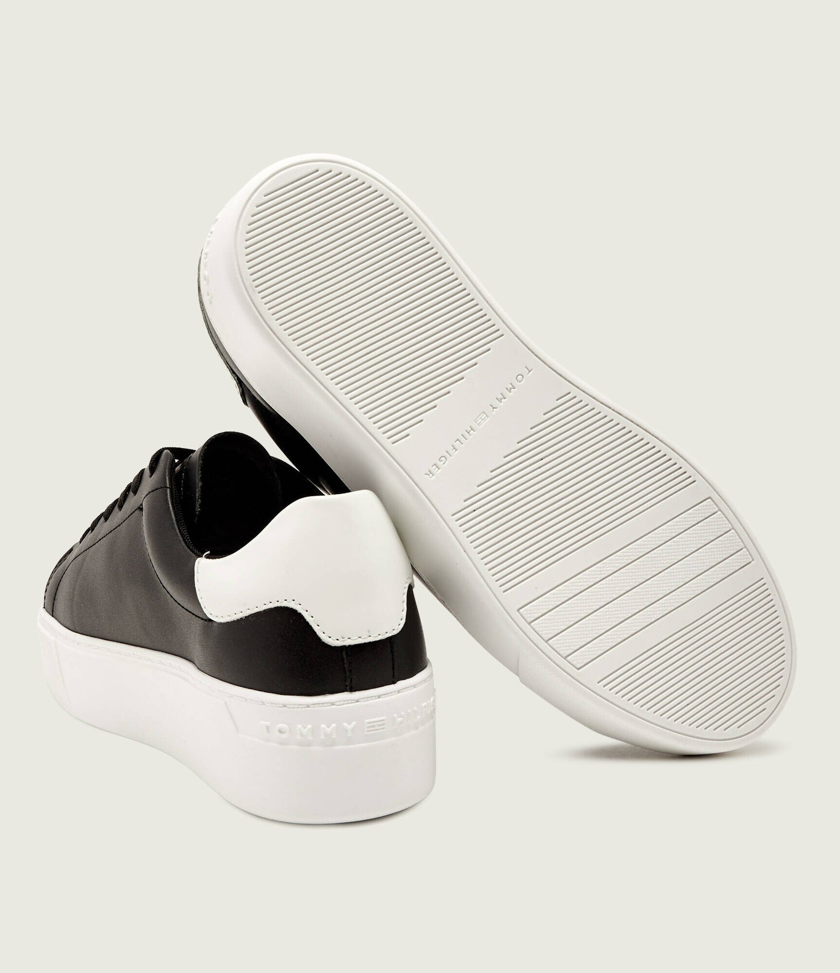 Tommy Hilfiger Teniși din piele Cupsole