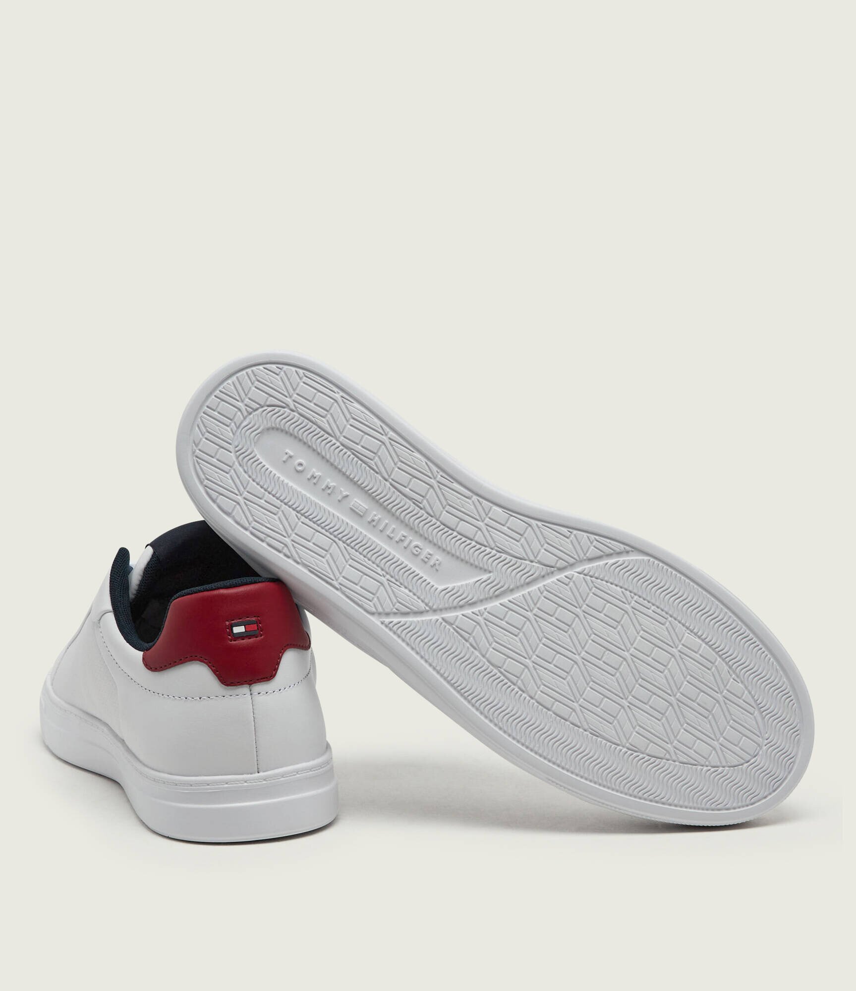 Tommy Hilfiger Teniși din piele Lightweight Pinperf Lth