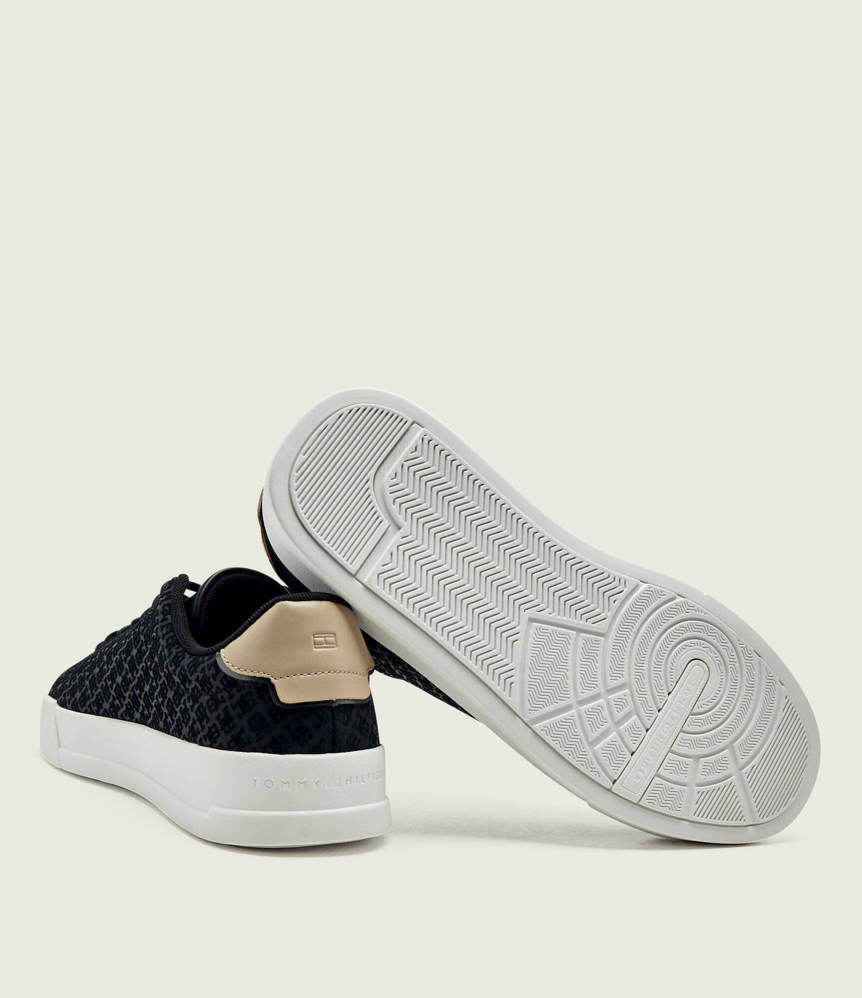 Tommy Hilfiger Teniși din piele TH Court Lth Mix Monogram | piele întoarsă