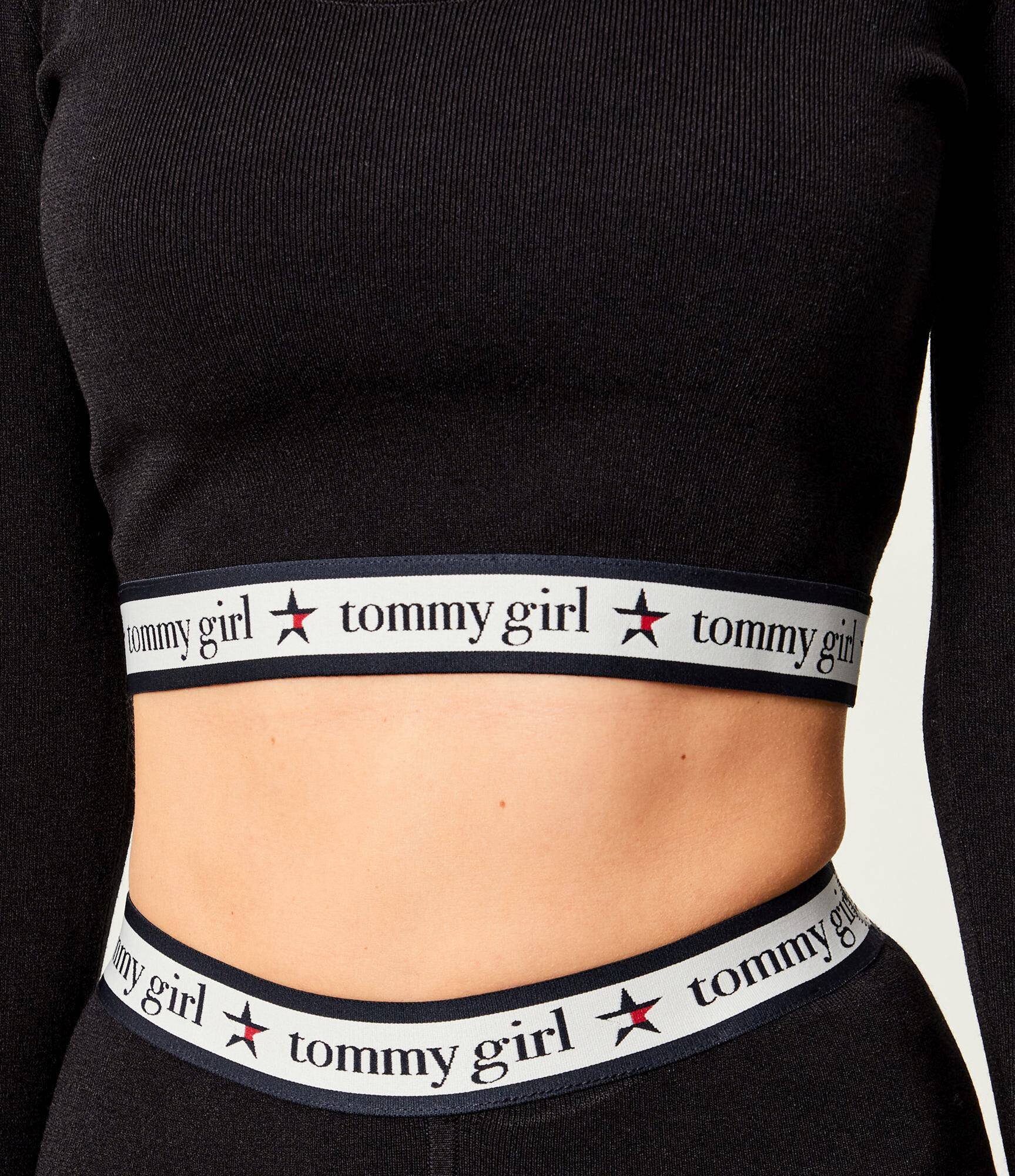 Tommy Hilfiger Top | Cropped Fit
