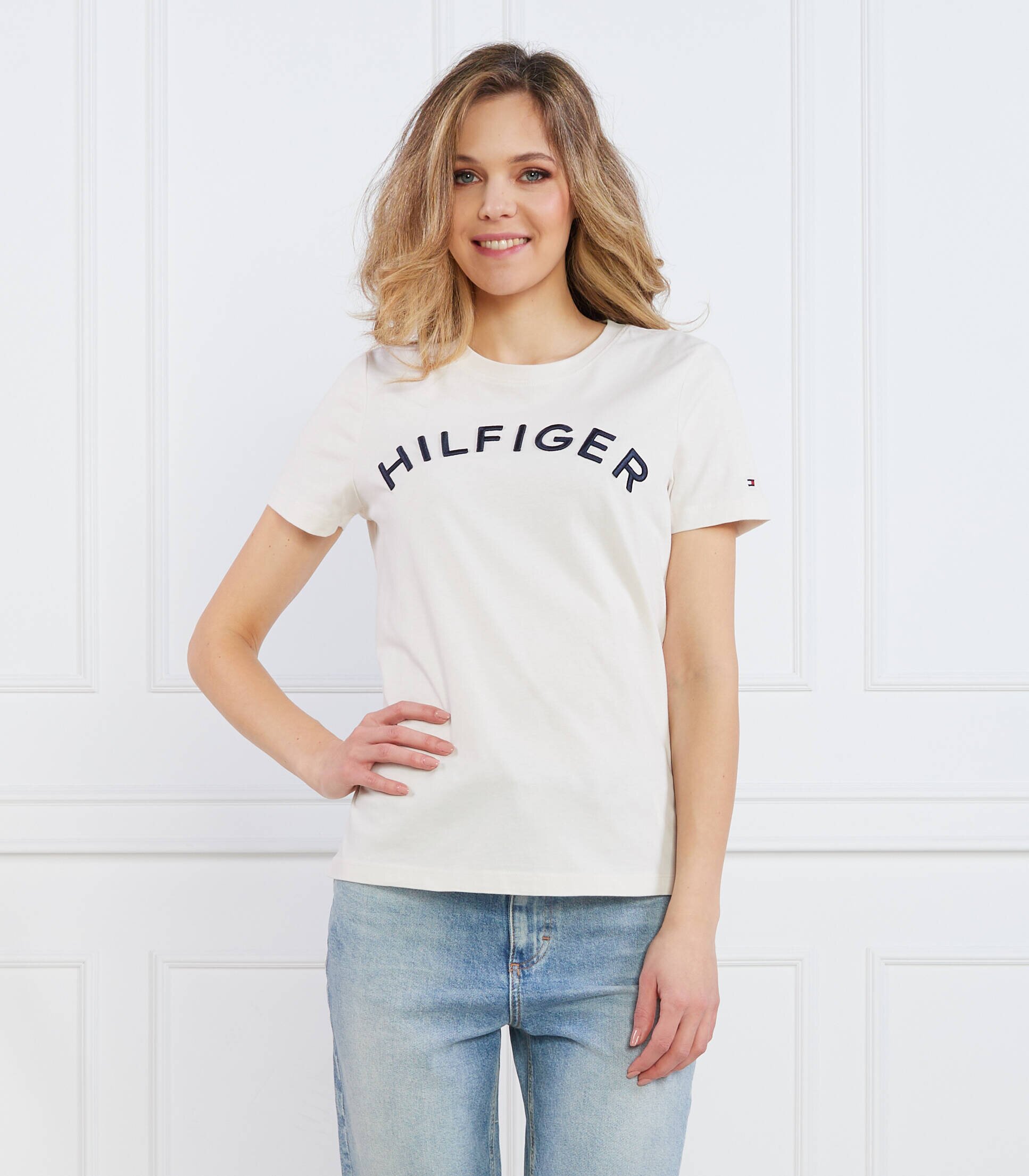 Tommy Hilfiger Tricou REG HILFIGER VARSITY EMB C-NK SS | Slim Fit
