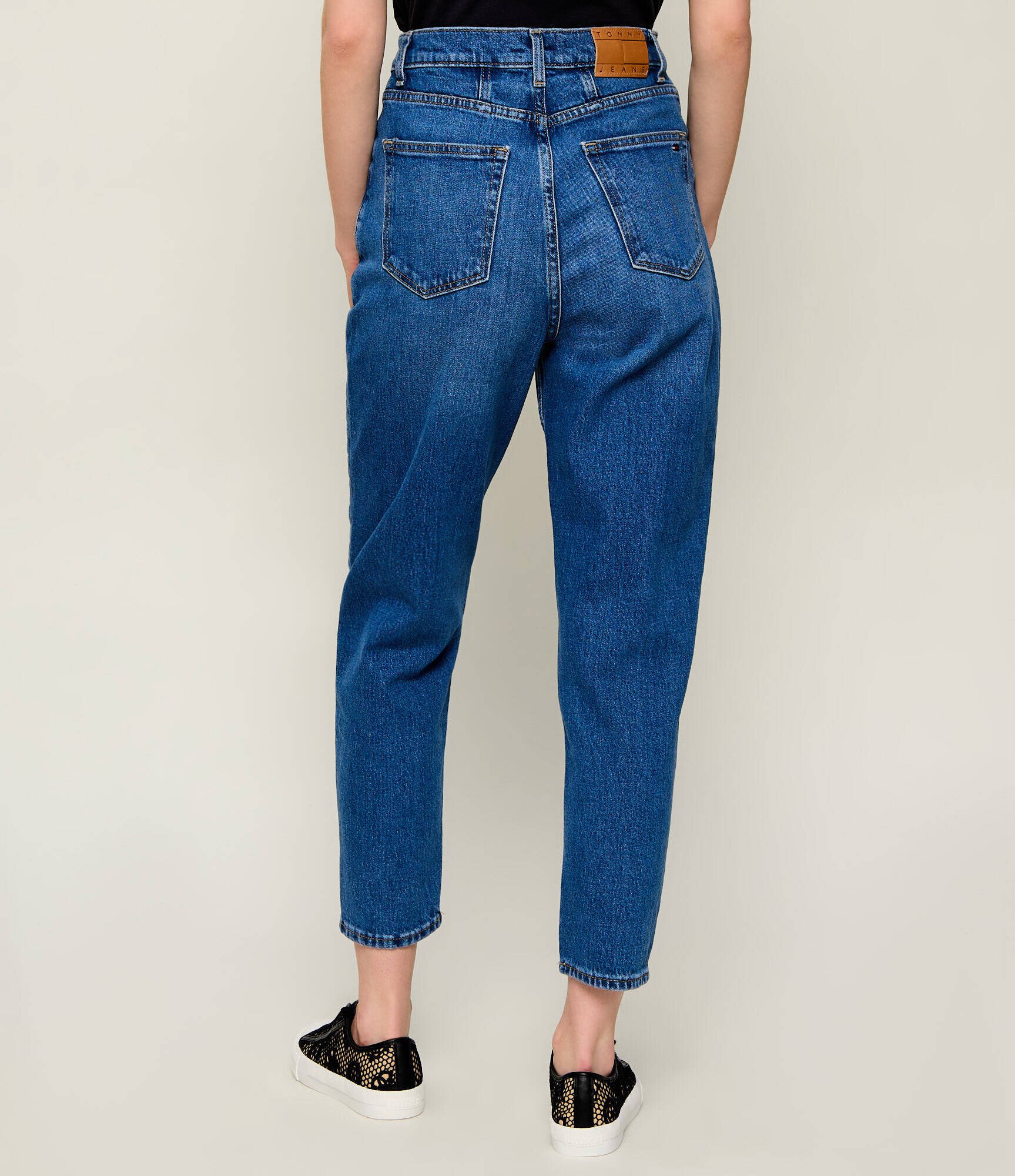 Tommy Jeans Blugi CH0130 | Mom Fit | high waist