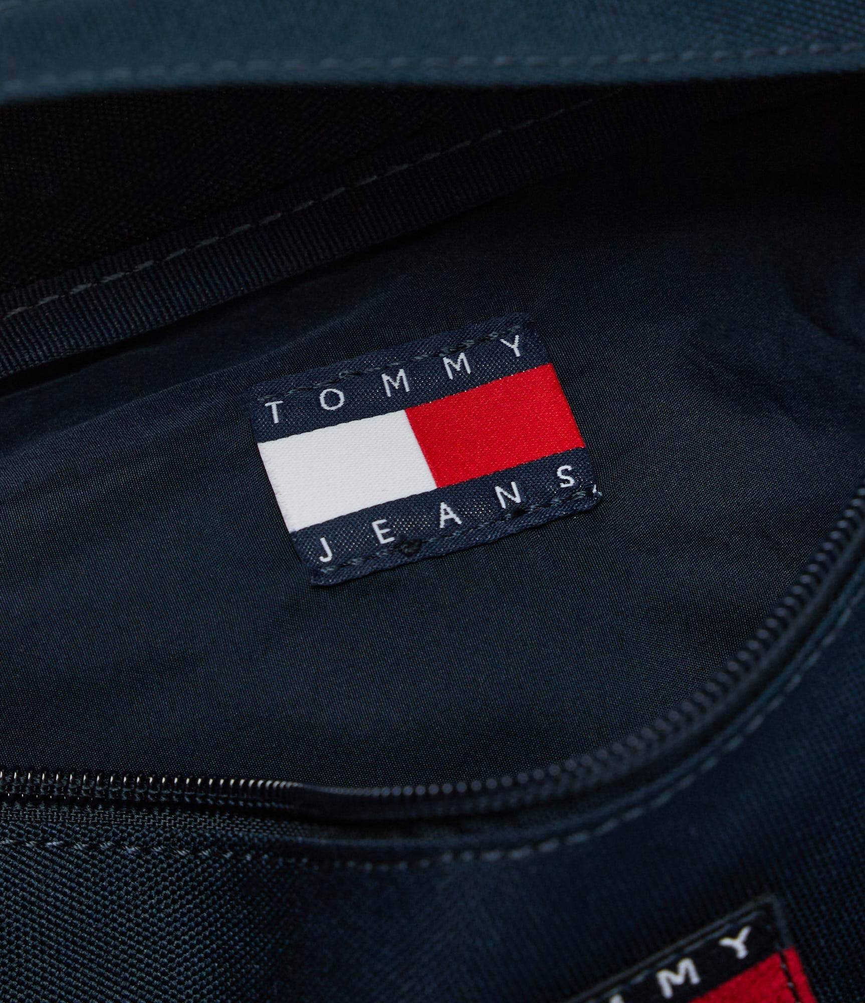 Tommy Jeans Borsetă TJM Ess Daily