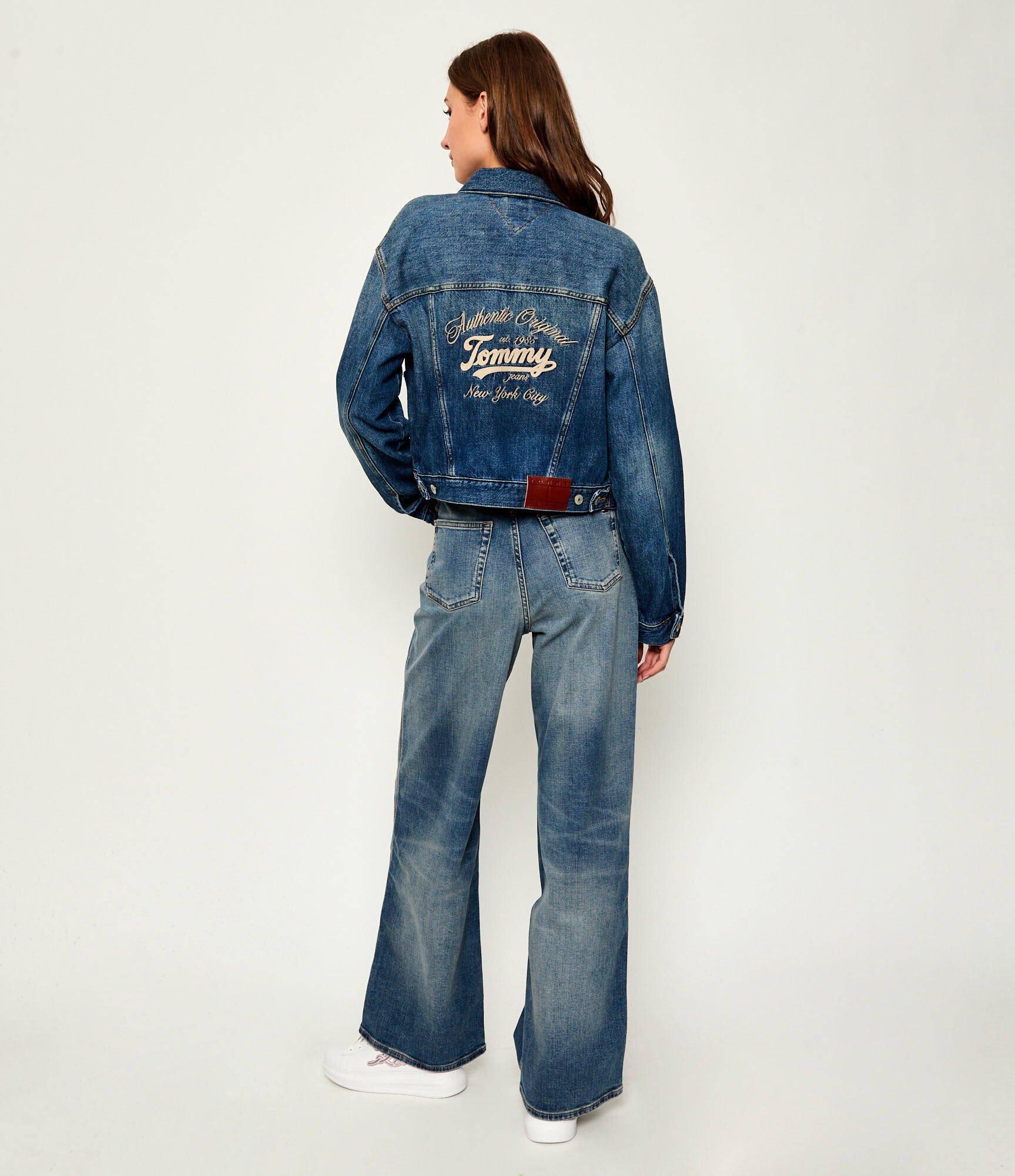 Tommy Jeans De blugi geacă TRUCKER CI2037 | Loose fit