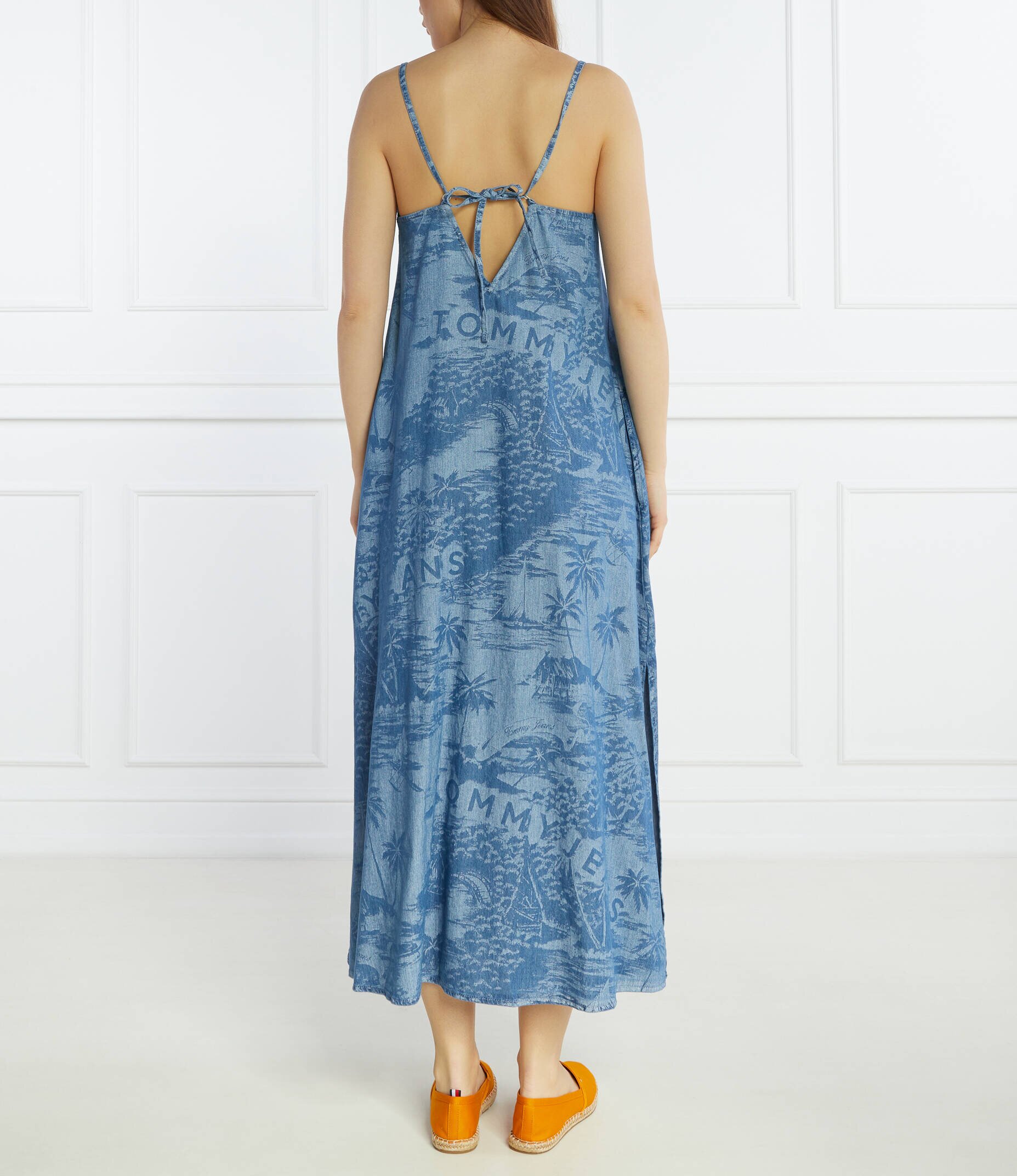 Tommy Jeans De blugi rochie LASER CHAMBRAY