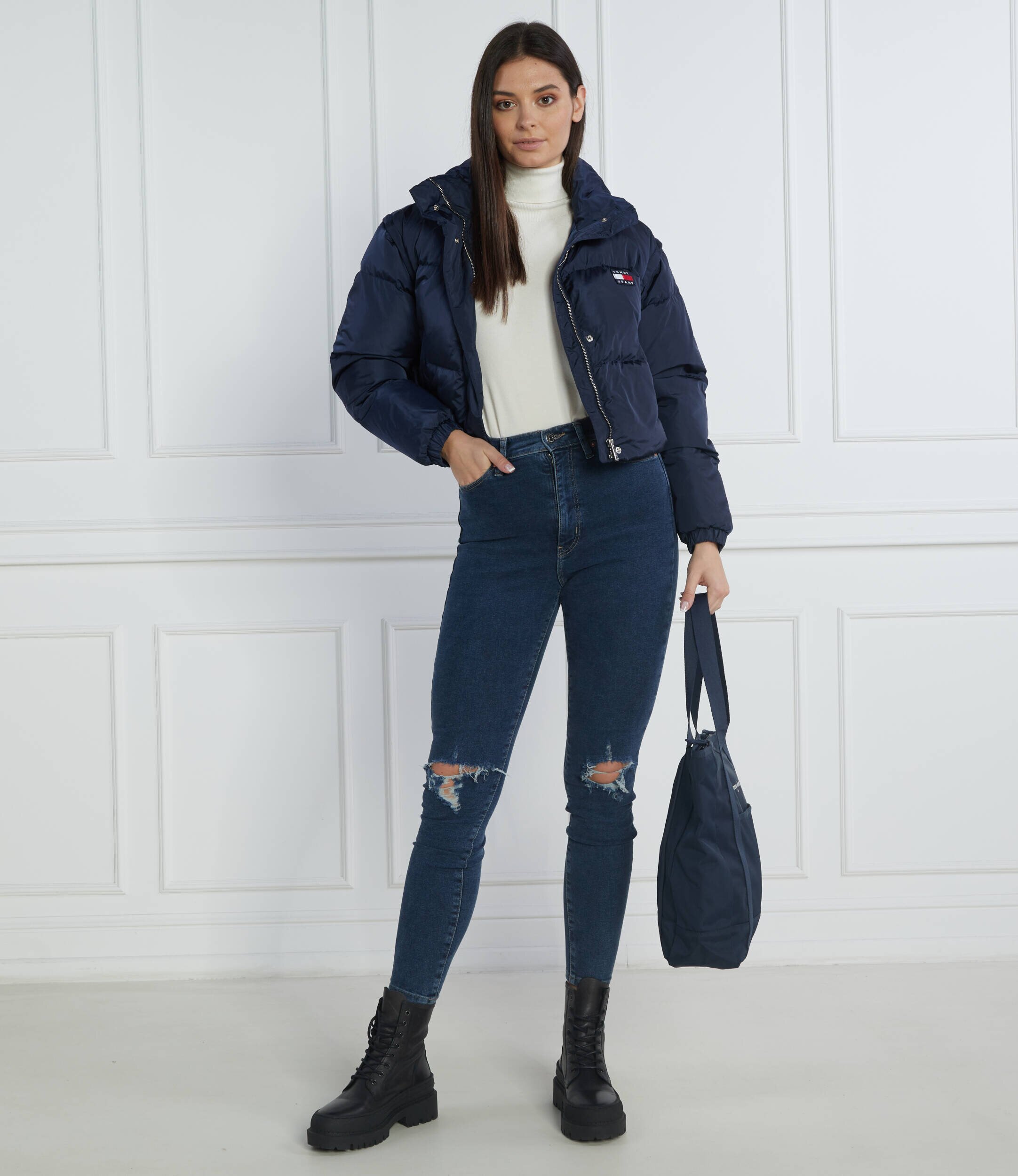 Tommy Jeans De puf geacă 2 în 1 BADGE CROP VEST DOWN PUFFER | Cropped Fit