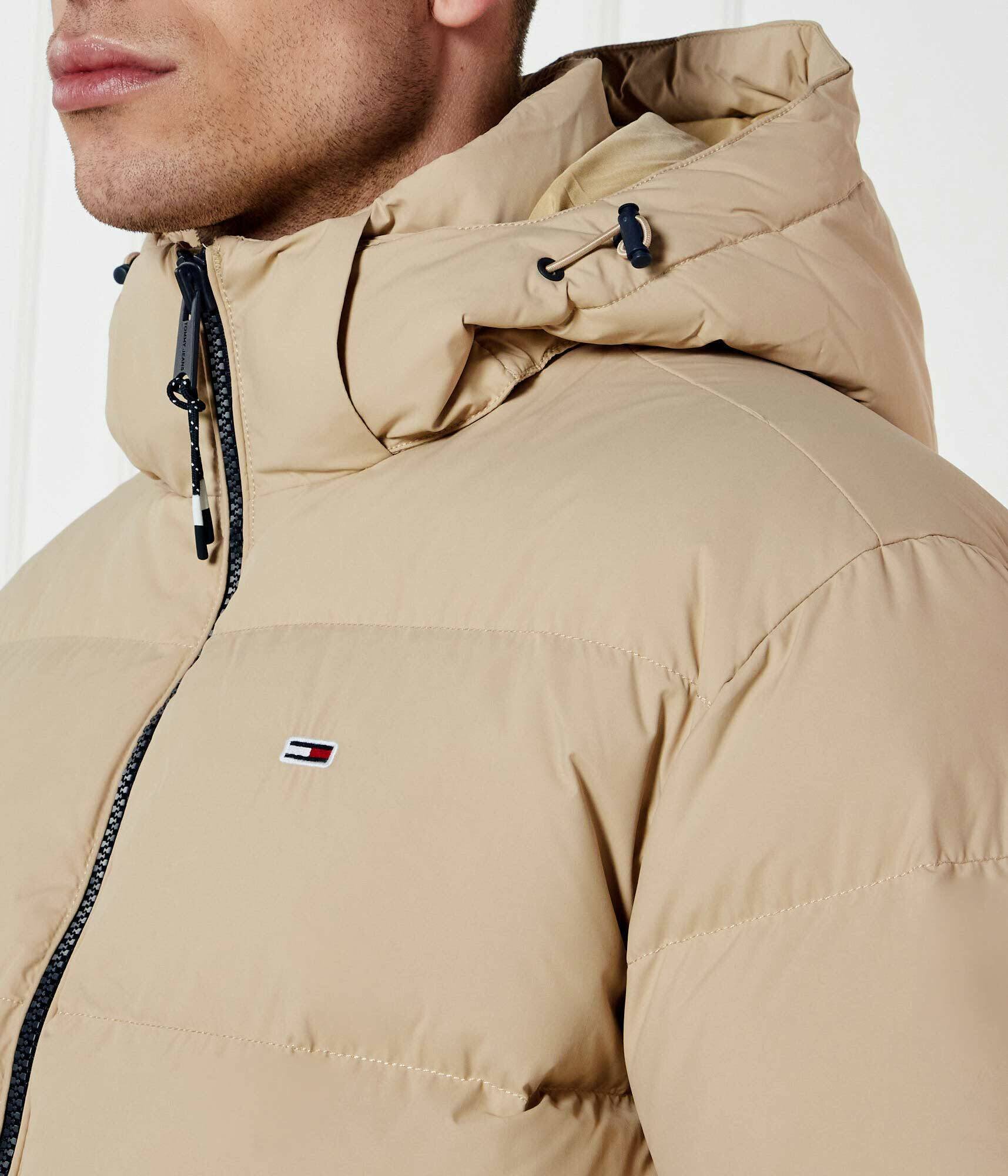 Tommy Jeans De puf geacă Essential | Regular Fit