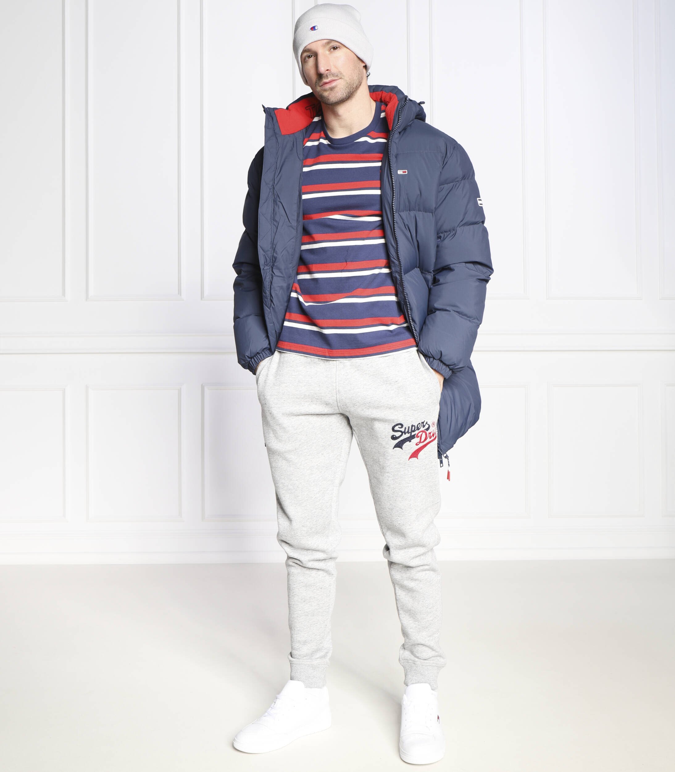 Tommy Jeans De puf geacă ESSENTIAL | Regular Fit