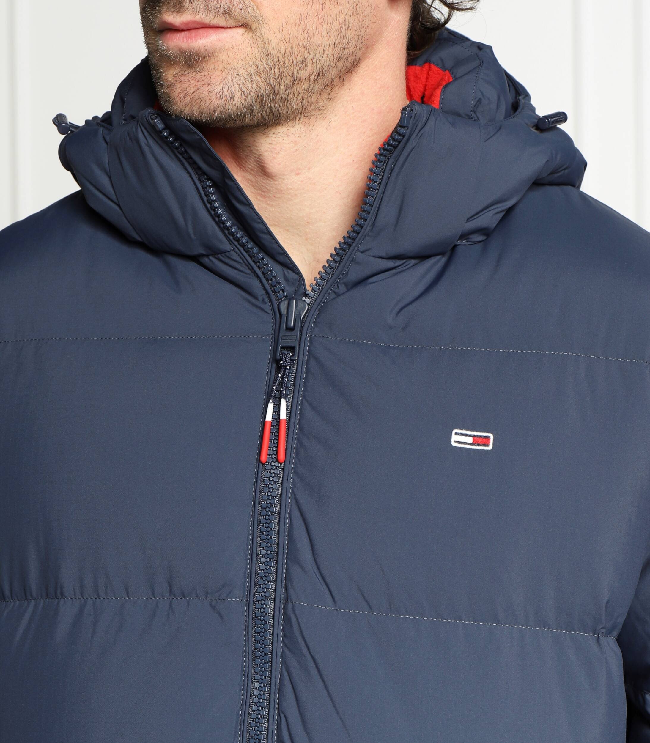 Tommy Jeans De puf geacă ESSENTIAL | Regular Fit