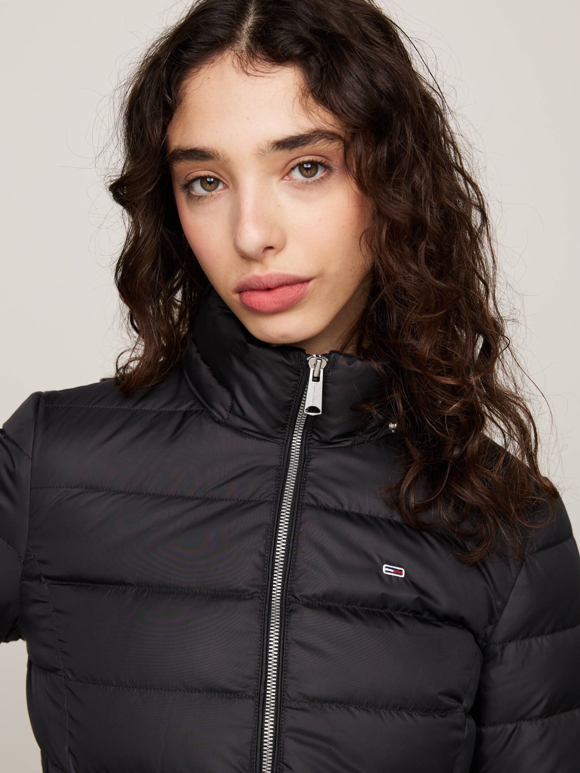 Tommy Jeans De puf geacă | Slim Fit