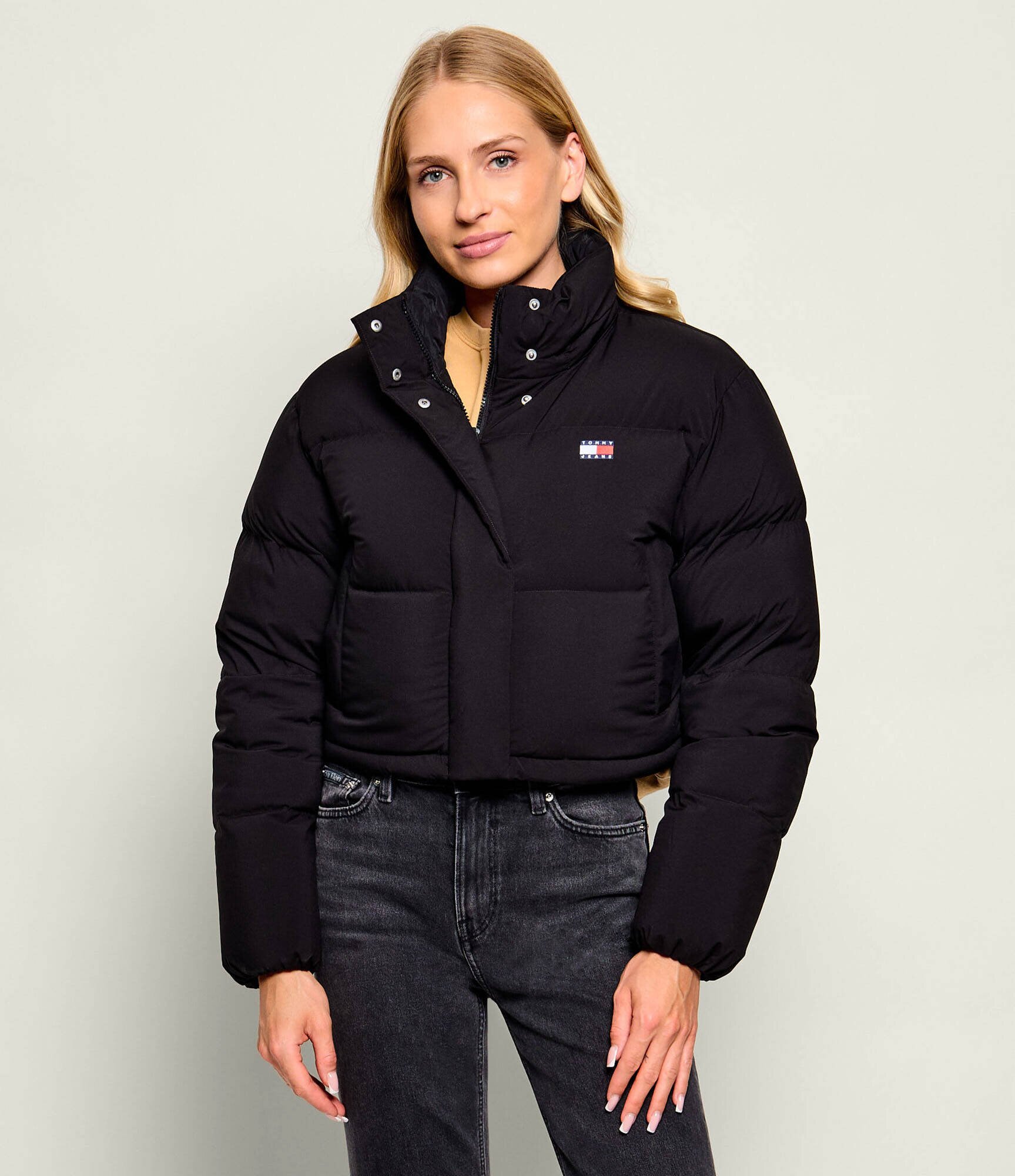 Tommy Jeans Geacă de puf Alaska | Cropped Fit