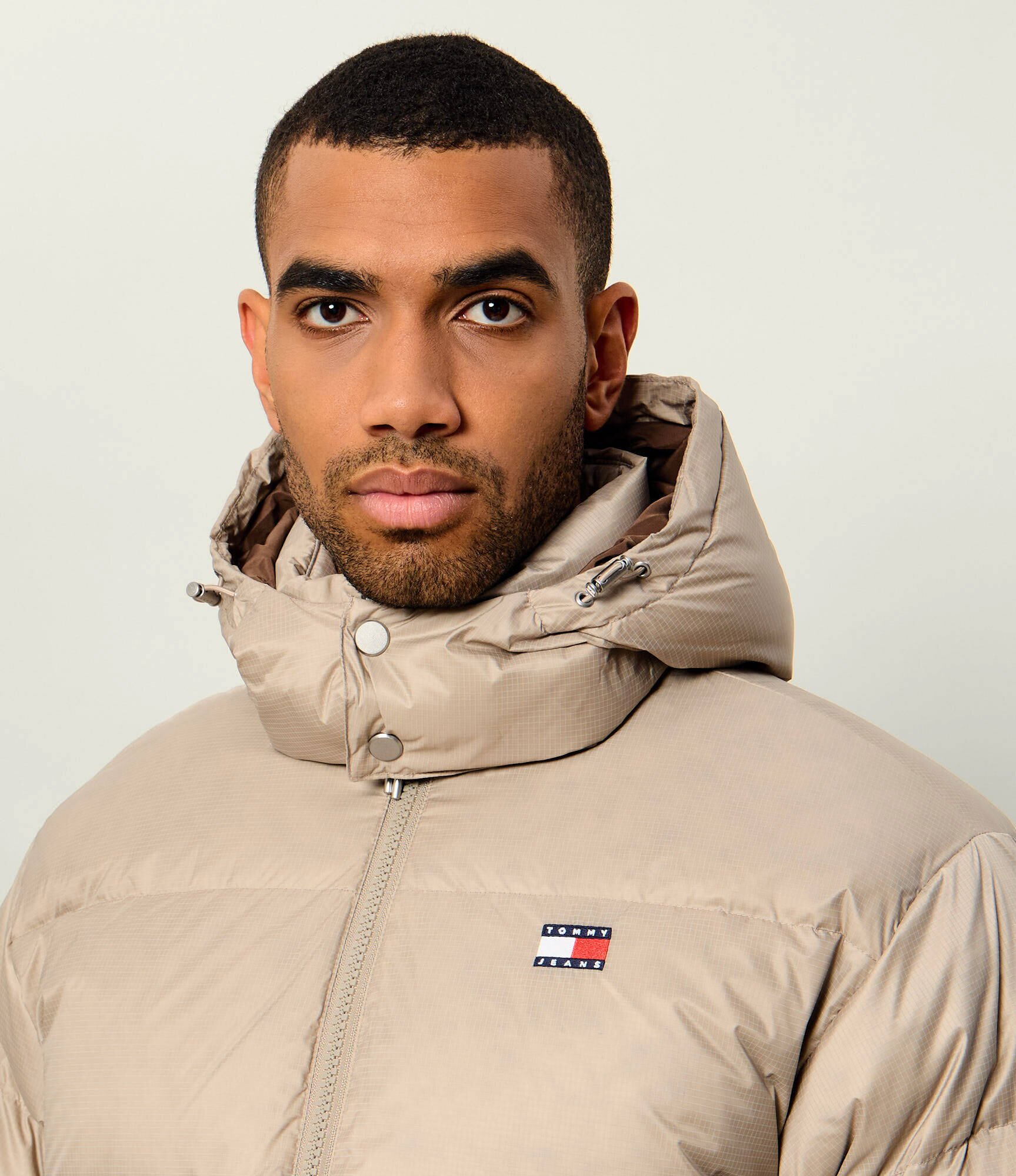 Tommy Jeans Geacă de puf Alaska | Relaxed fit
