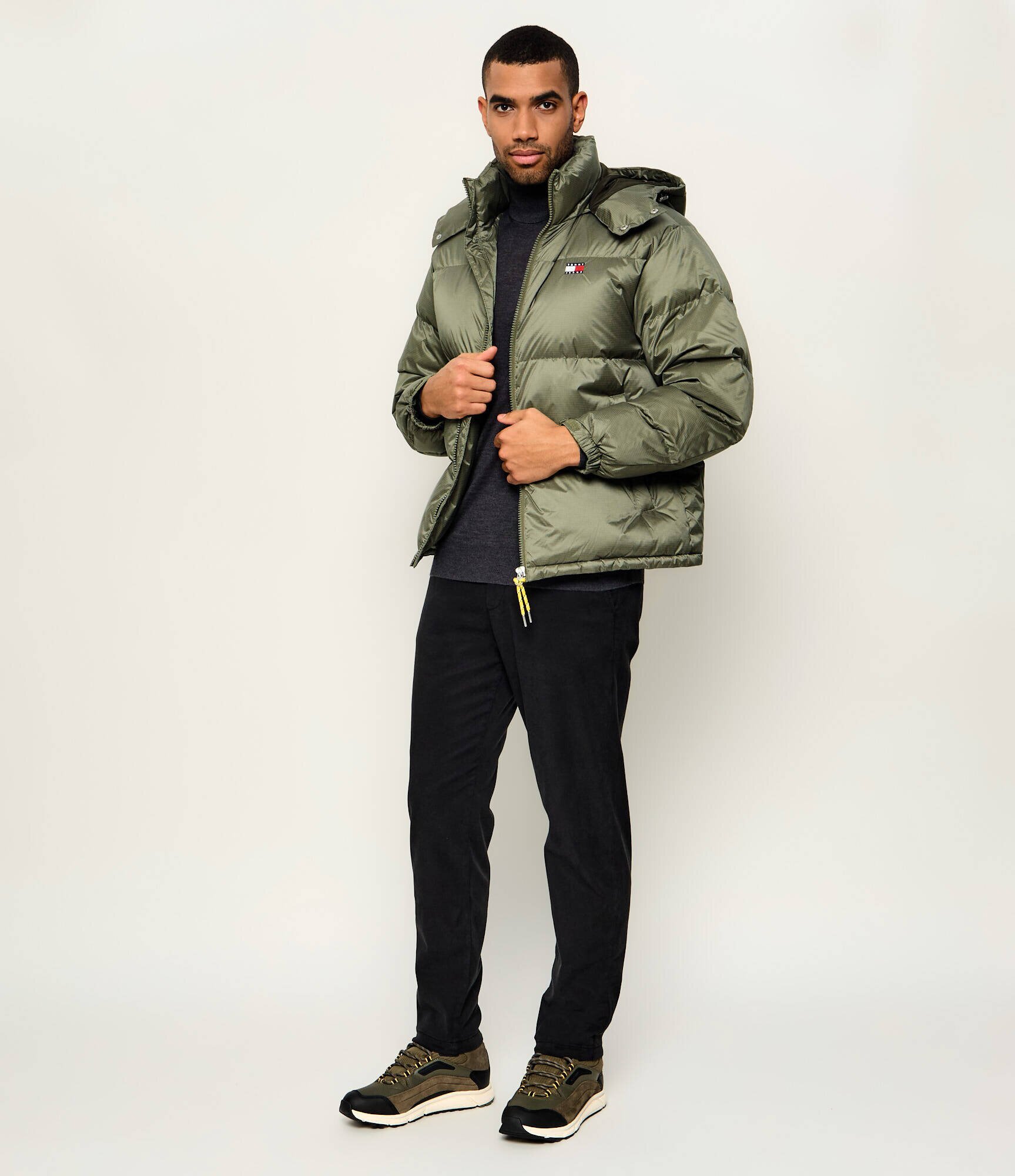 Tommy Jeans Geacă de puf Alaska | Relaxed fit