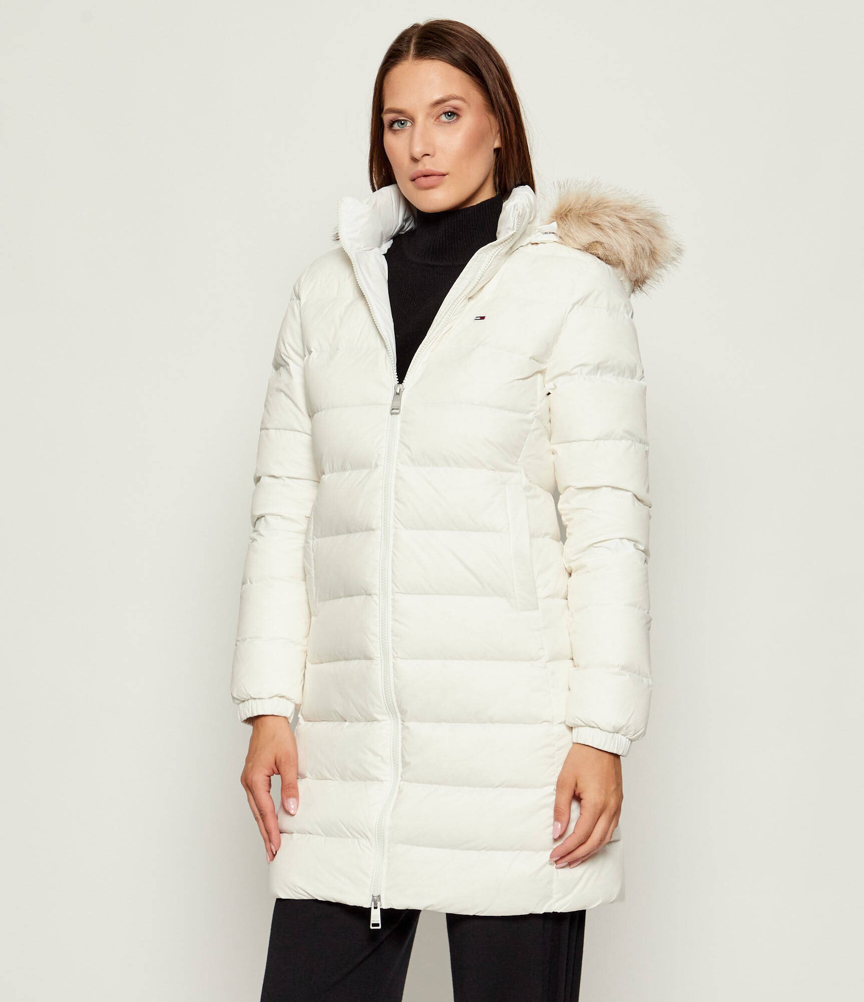 Tommy Jeans Geacă de puf | Slim Fit