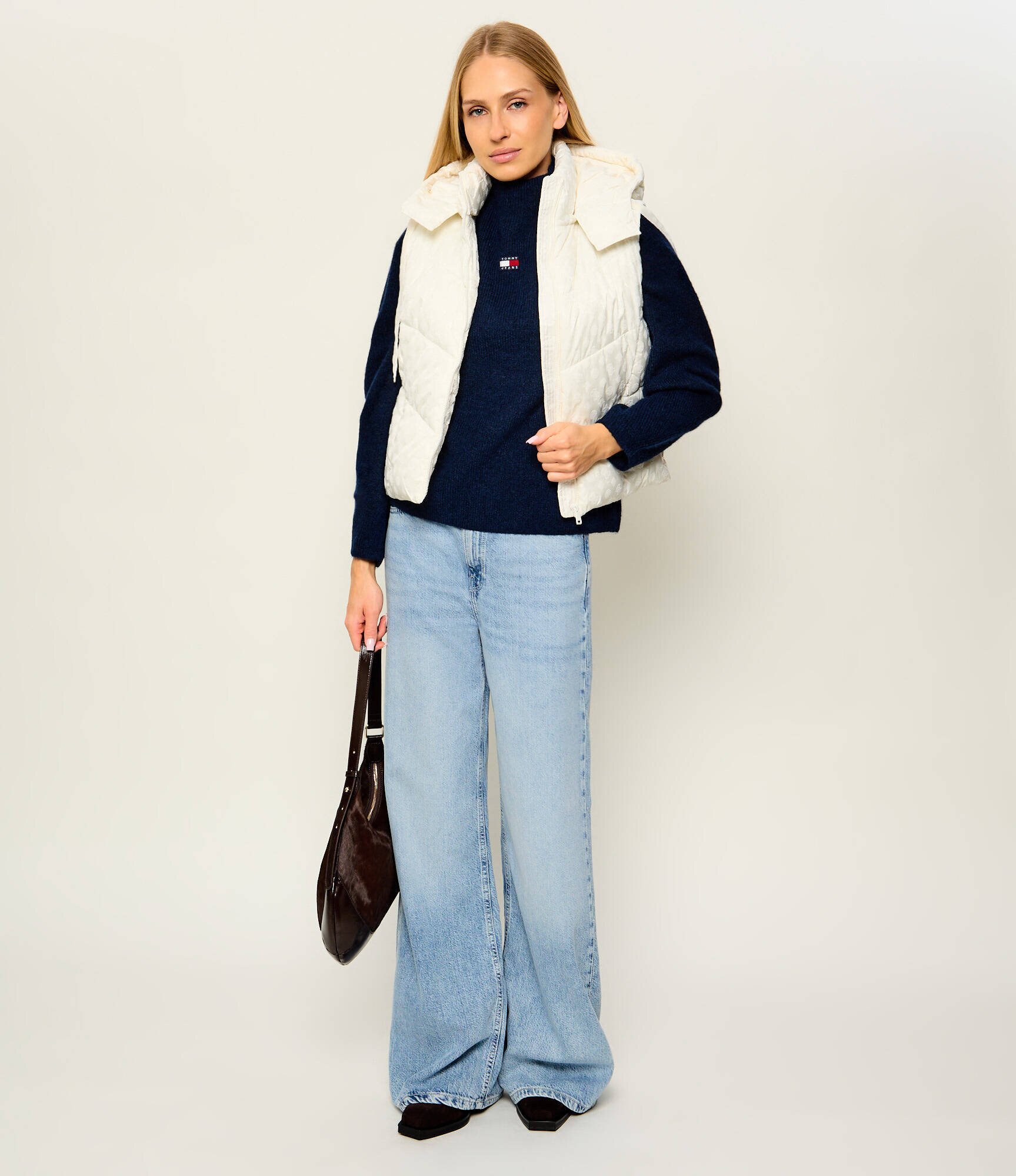 Tommy Jeans Guler înalt Badge | Relaxed fit cu adaos de lână