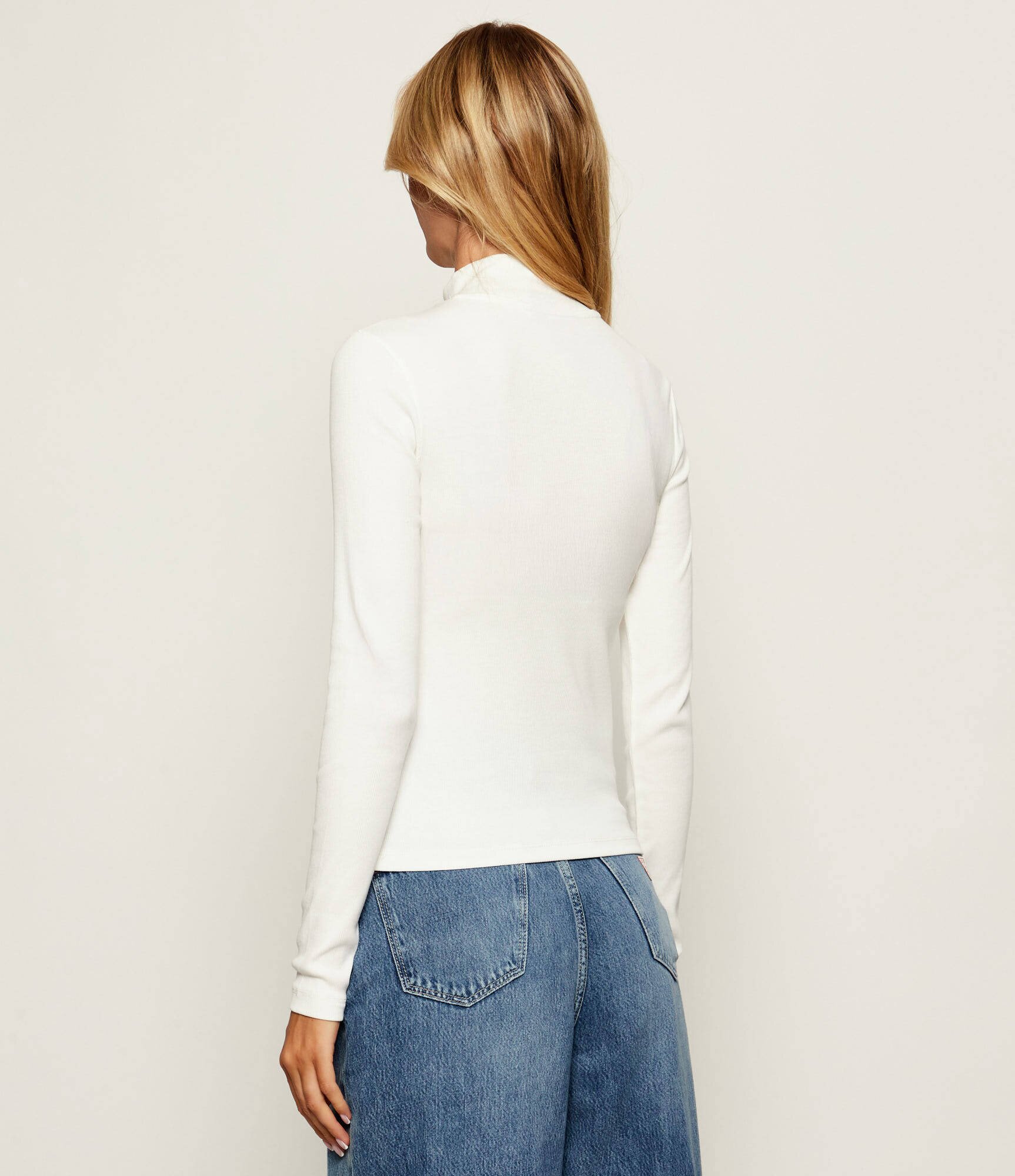 Tommy Jeans Guler înalt | Slim Fit