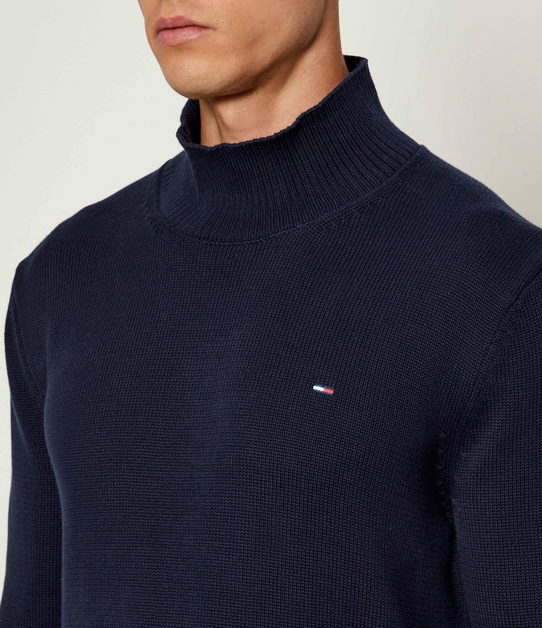 Tommy Jeans Guler înalt | Slim Fit