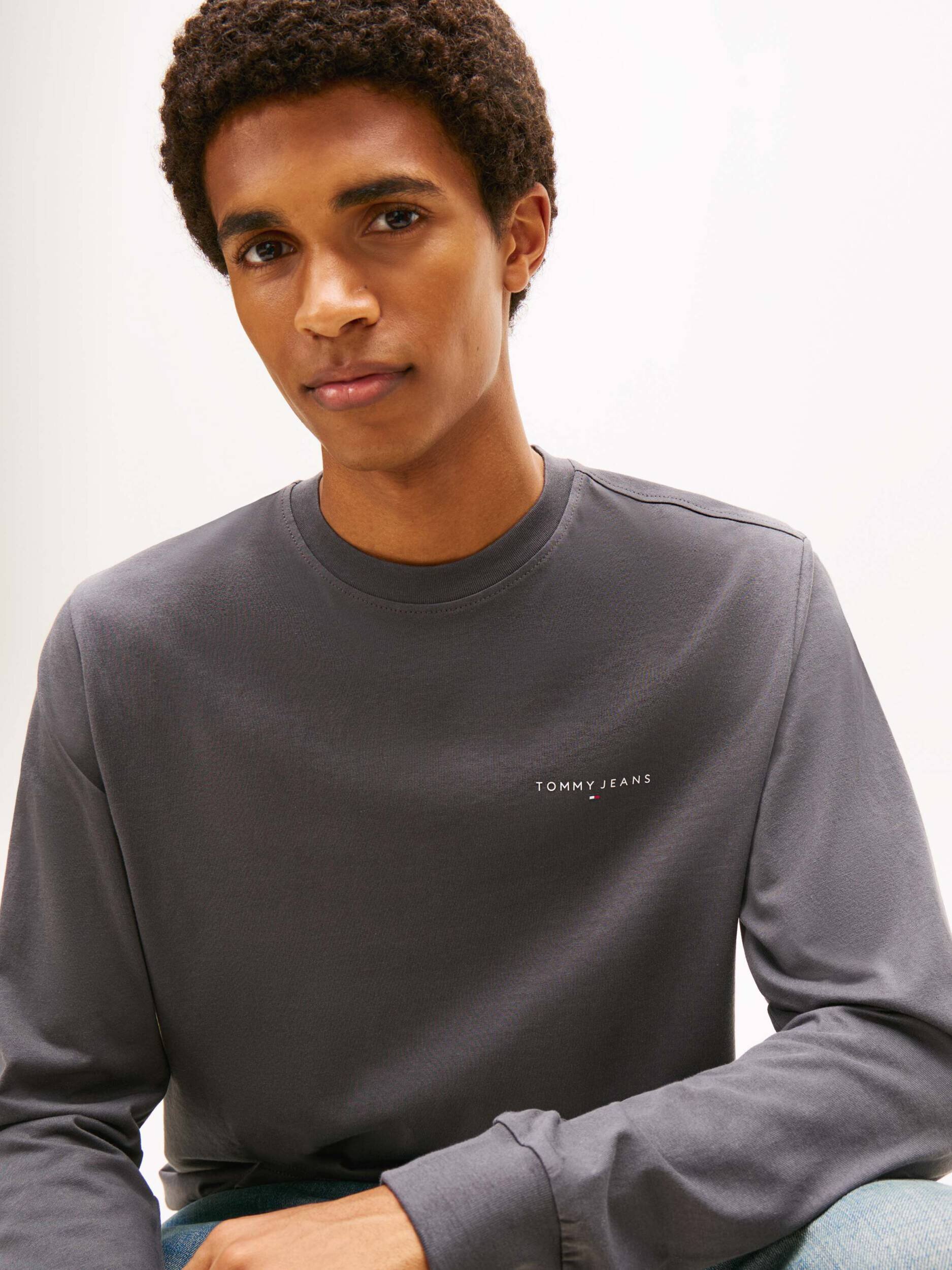 Tommy Jeans Longsleeve | Slim Fit