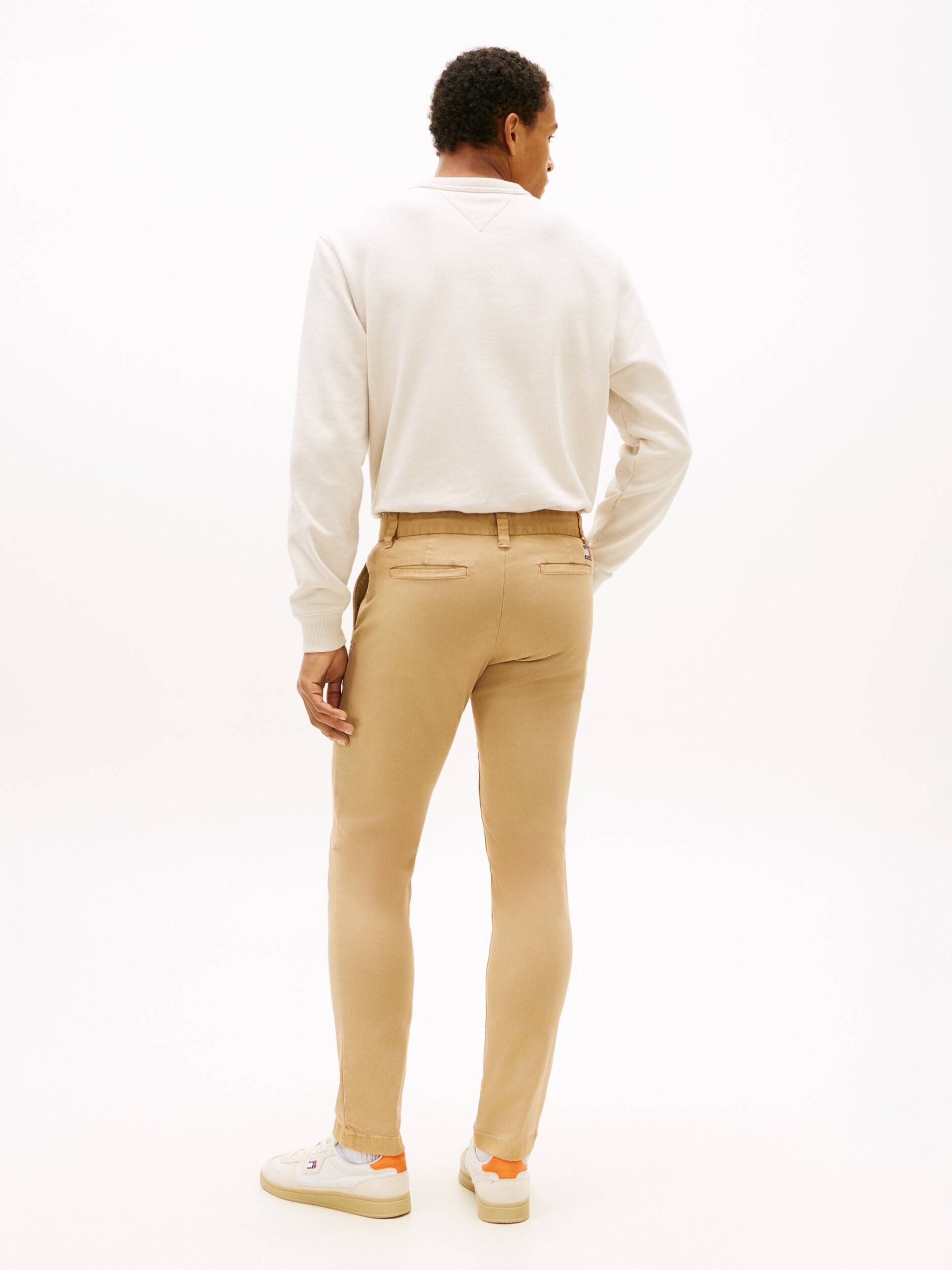 Tommy Jeans Pantaloni chino Scanton TH x F.C. Liverpool | Slim Fit
