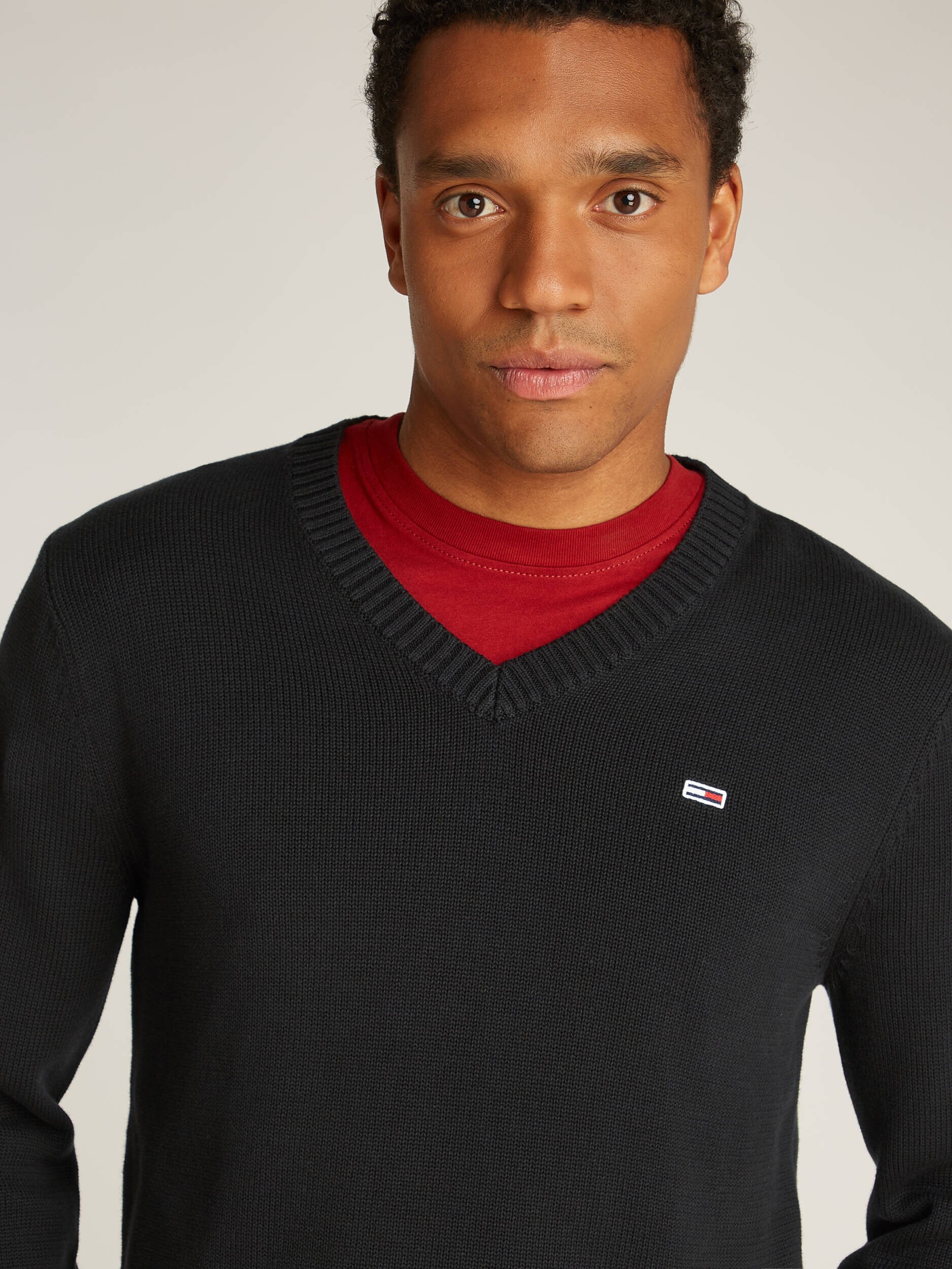 Tommy Jeans Pulover Essential | Regular Fit