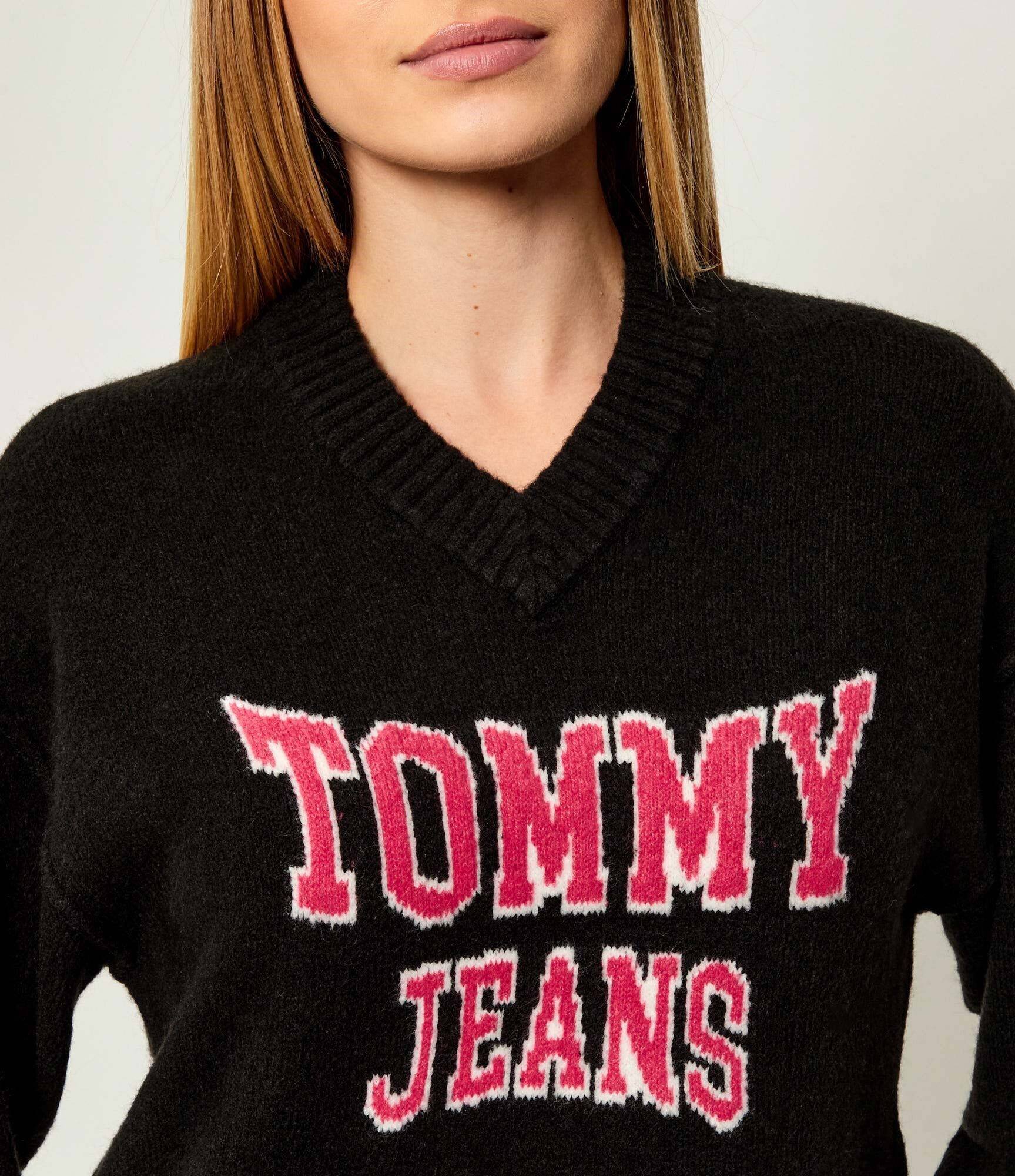 Tommy Jeans Pulover | Loose fit cu adaos de lână