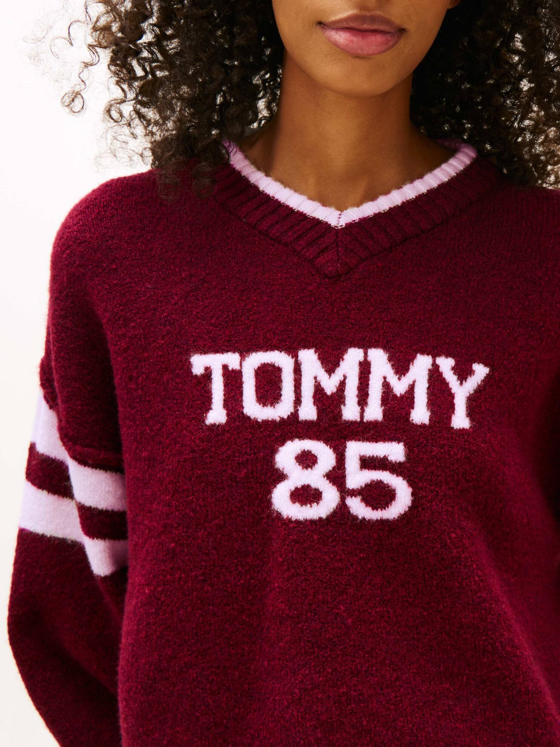 Tommy Jeans Pulover TOMMY 85 | Relaxed fit cu adaos de lână