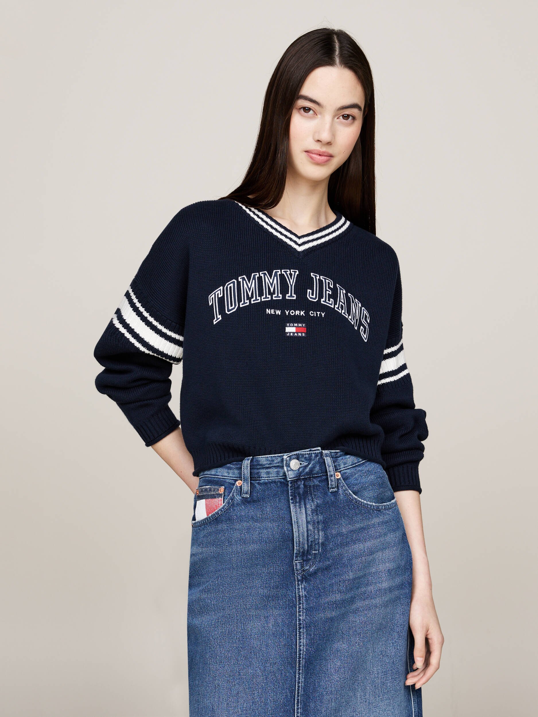 Tommy Jeans Pulover Varsity | regular fit